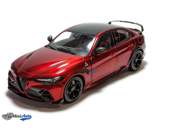 Alfa Romeo Giulia GTA M - 2021 - Red