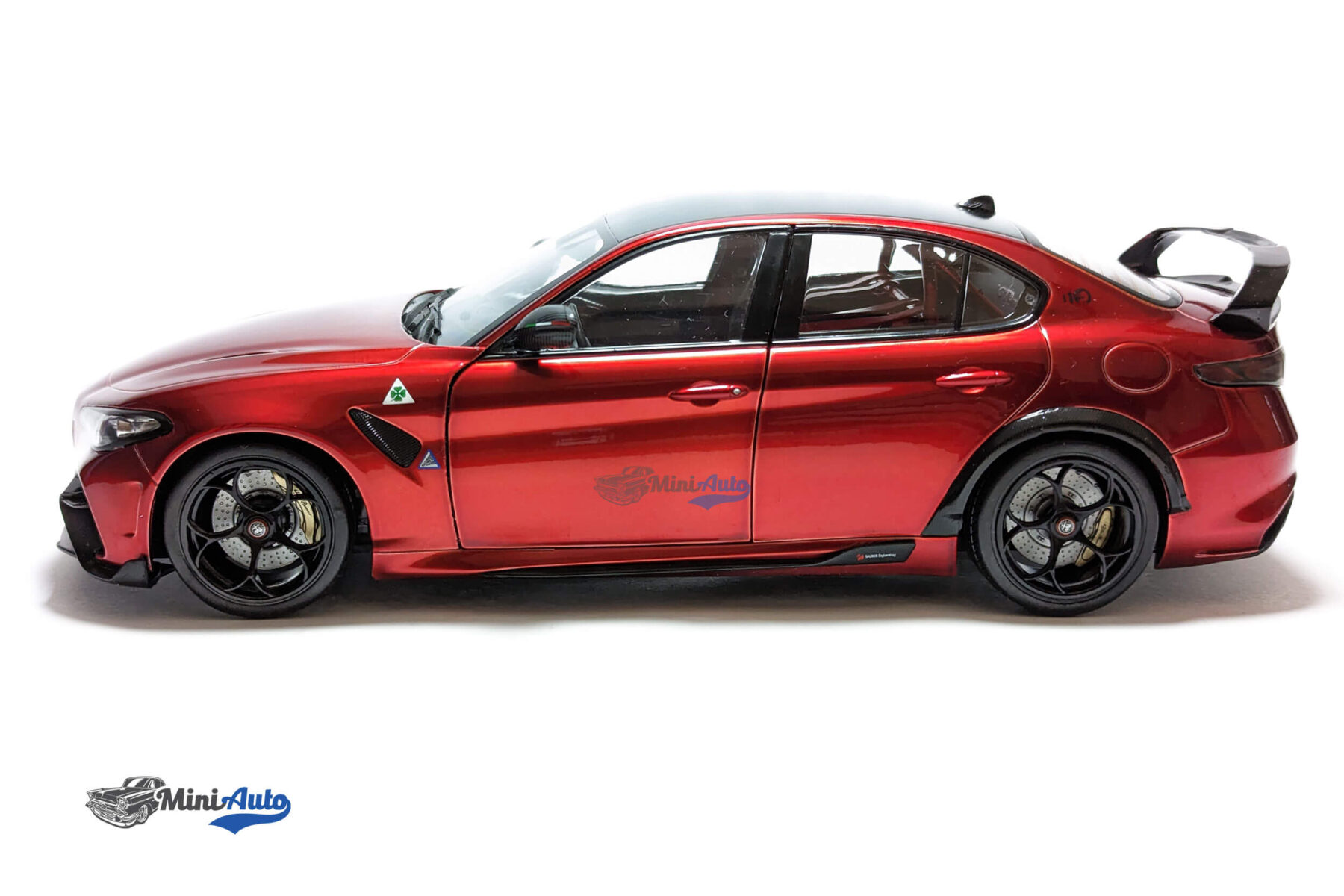 Alfa Romeo Giulia GTA M - 2021 - Red - Image 7