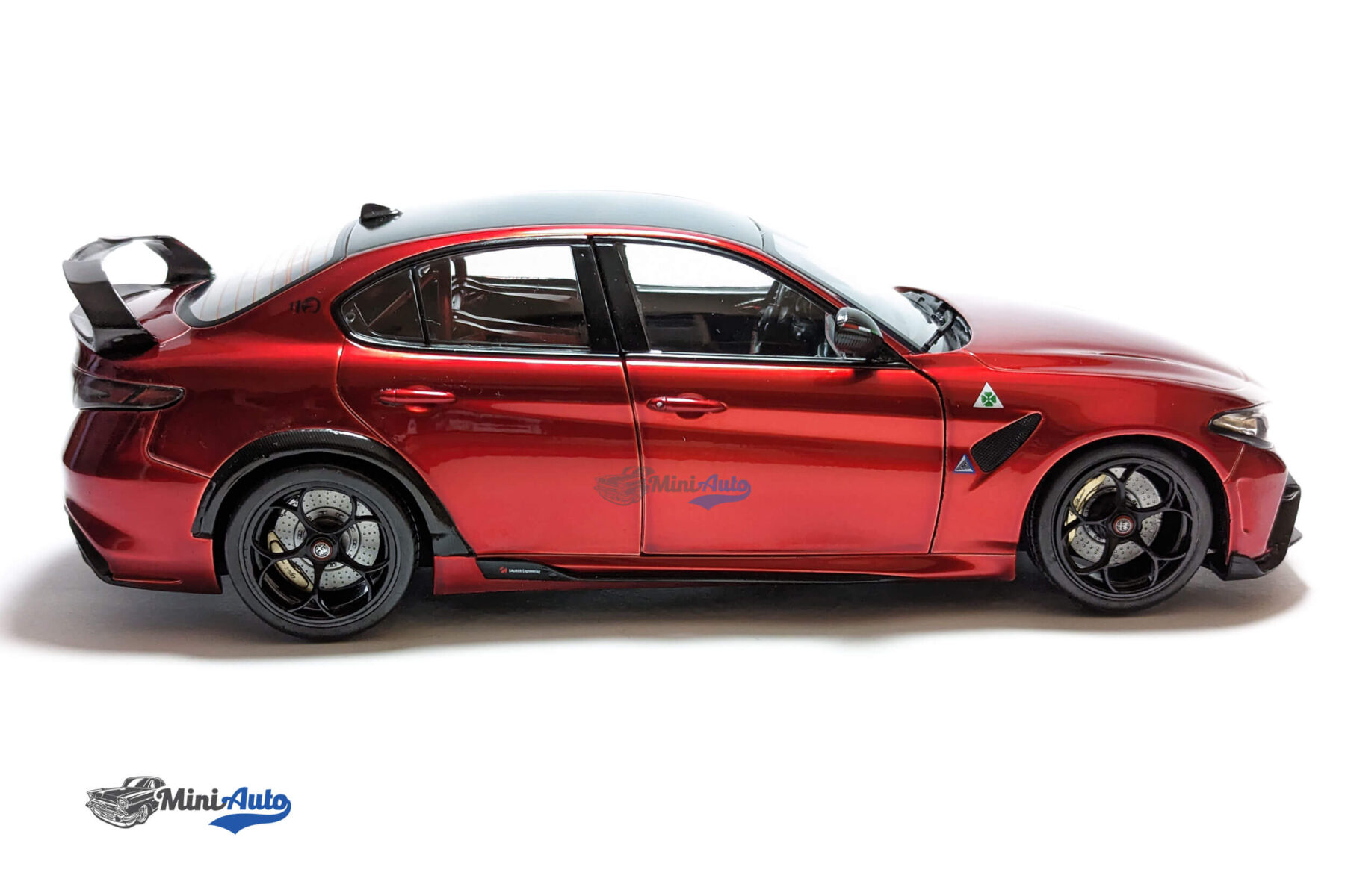 Alfa Romeo Giulia GTA M - 2021 - Red - Image 6