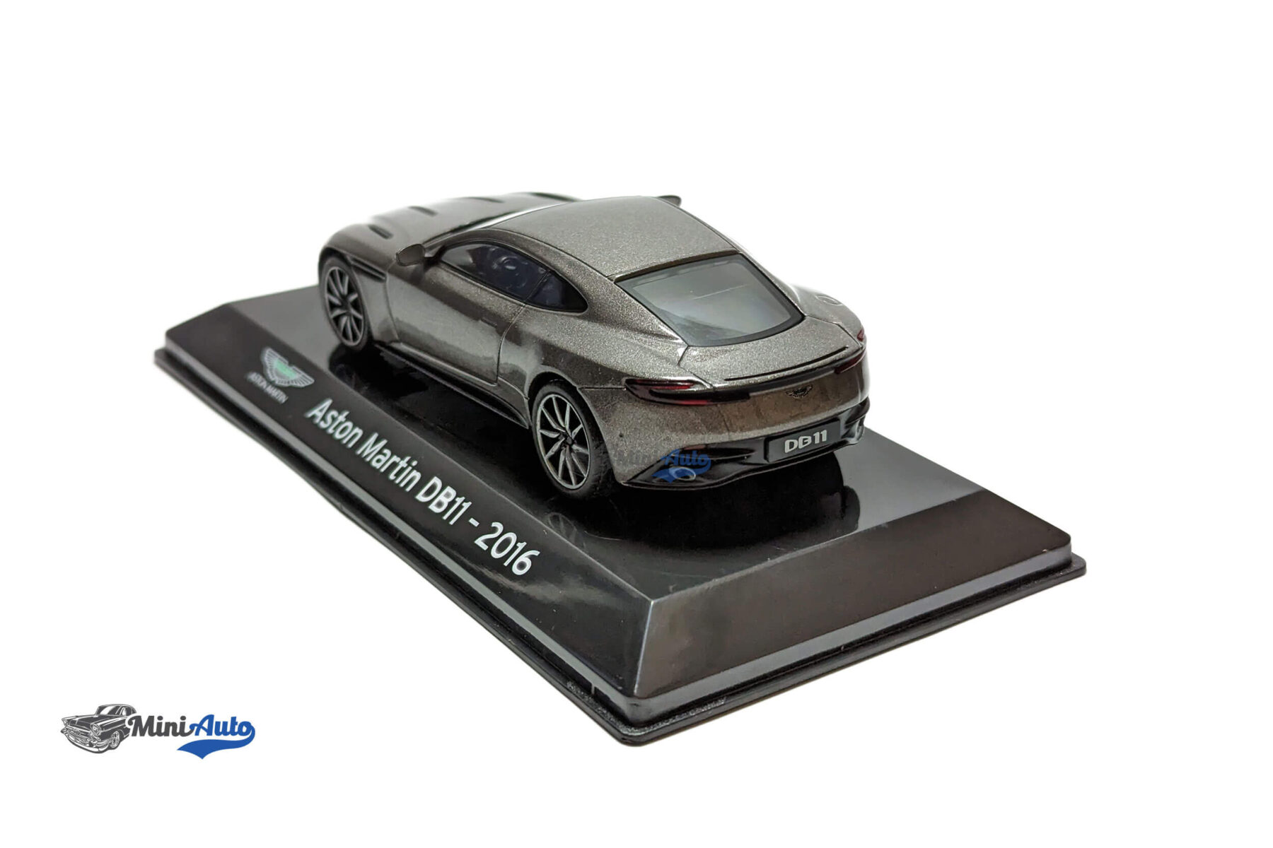 Aston-Martin-DB11-–-2016-–-Grey_5 Aston Martin DB11 - 2016 - Grey - Image 6