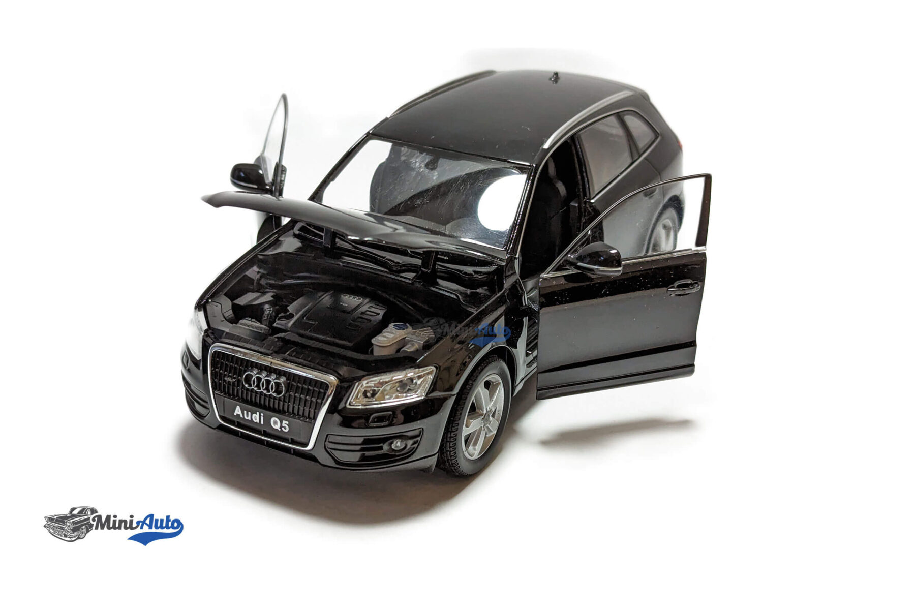 Audi Q5 - 2009 - Black - Image 2