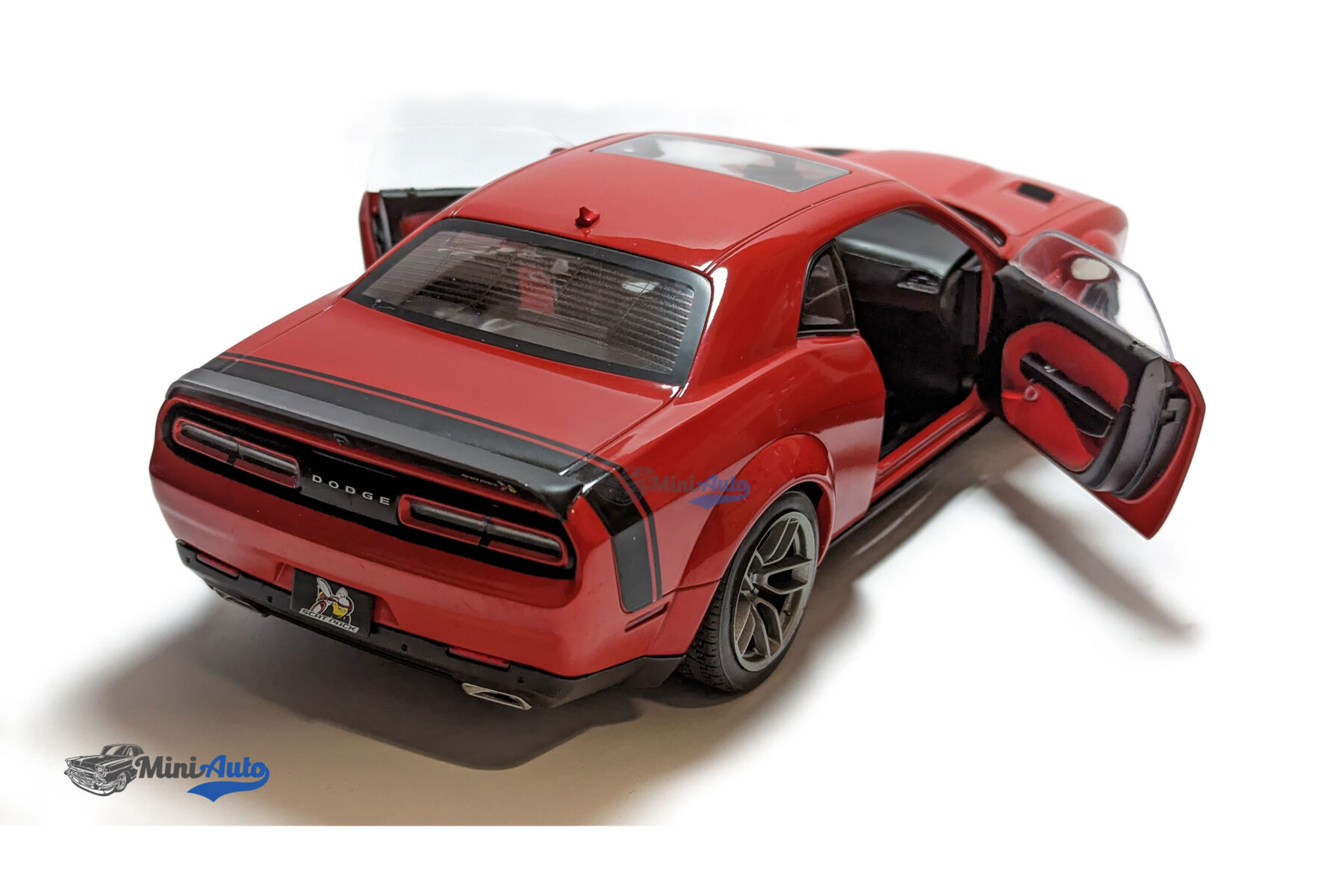 Dodge-Challenger-R-T-Scat-Pack-Widebody---2020---Red_03 Dodge Challenger R/T Scat Pack Widebody - 2020 - Red - Image 10