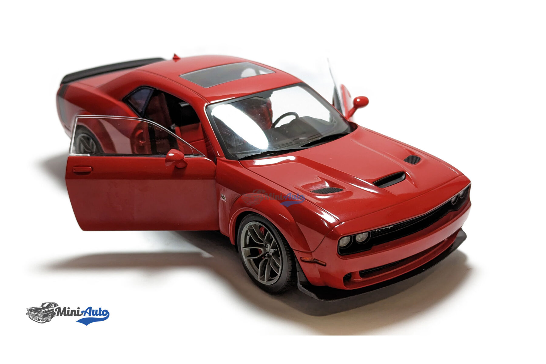 Dodge-Challenger-R-T-Scat-Pack-Widebody---2020---Red_04 Dodge Challenger R/T Scat Pack Widebody - 2020 - Red - Image 9