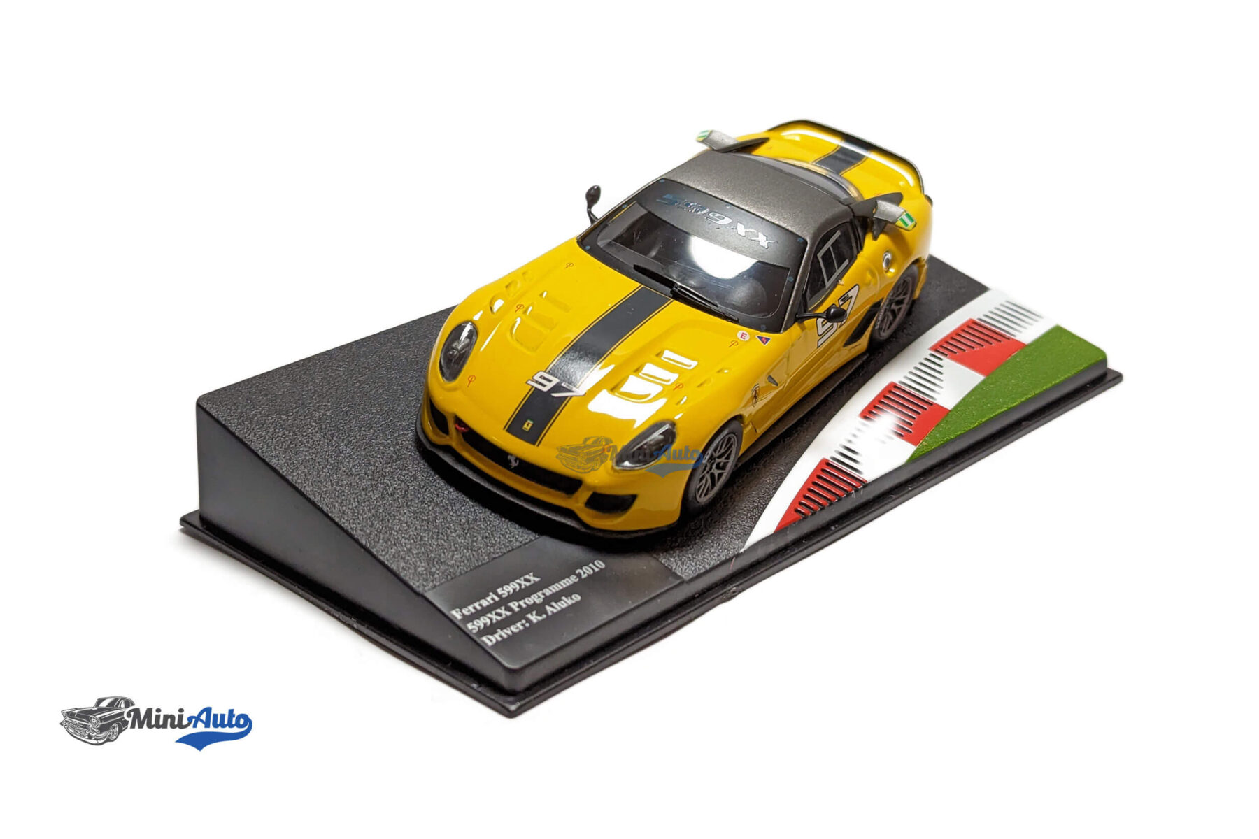 Ferrari 599XX #97 599XX Programme K. Aluko - 2010 - Yellow - Image 8