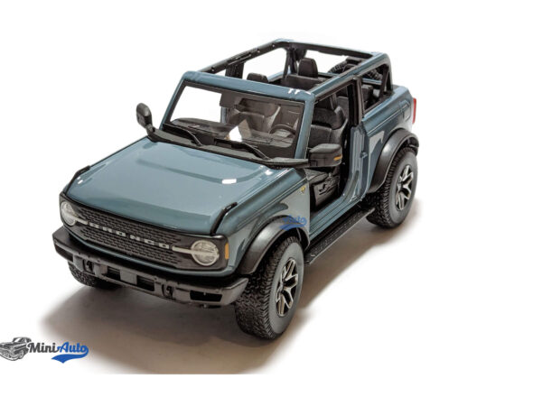 Ford Bronco - 2021 - Dark Blue