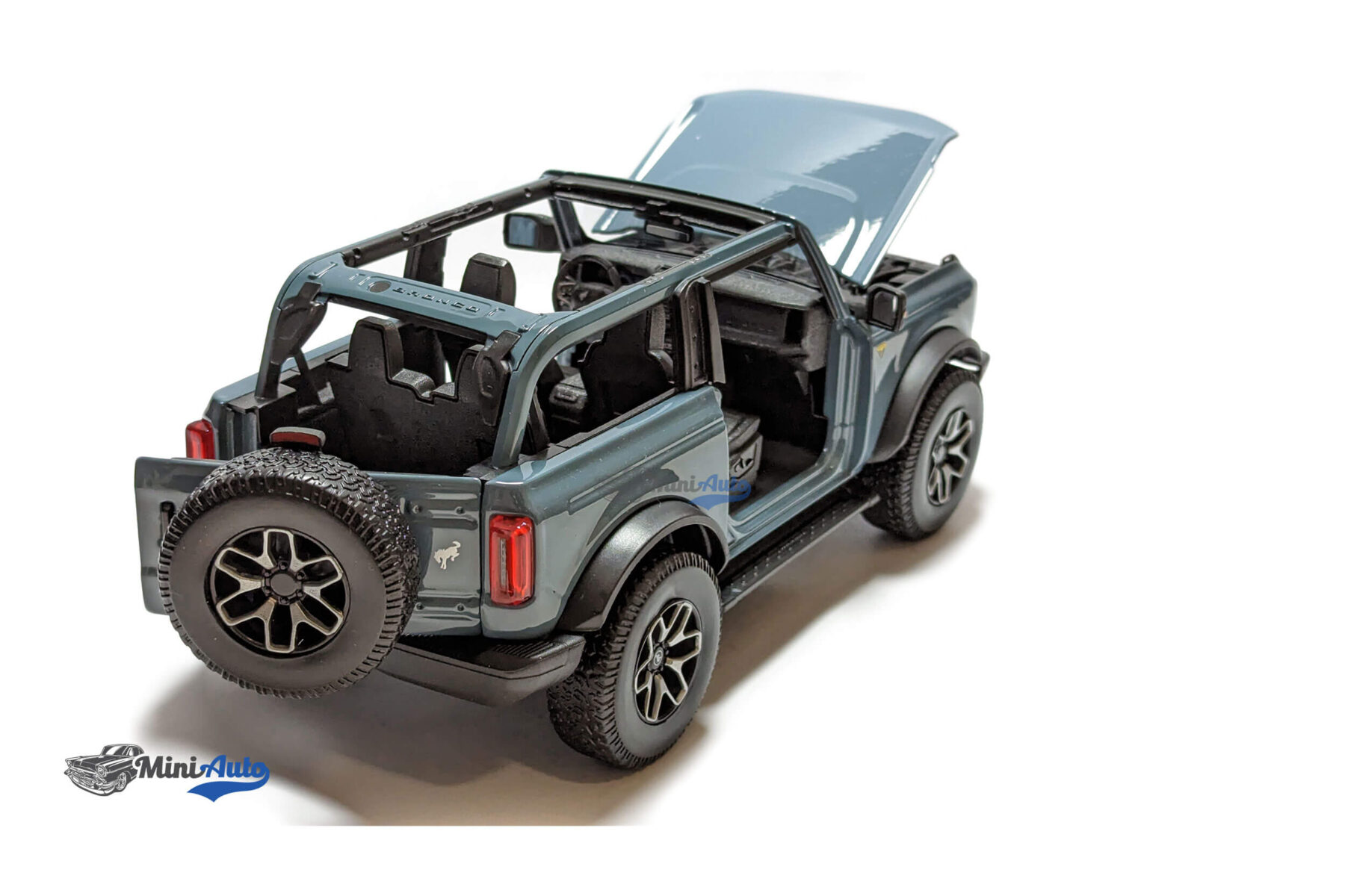 Ford Bronco - 2021 - Dark Blue - Image 5