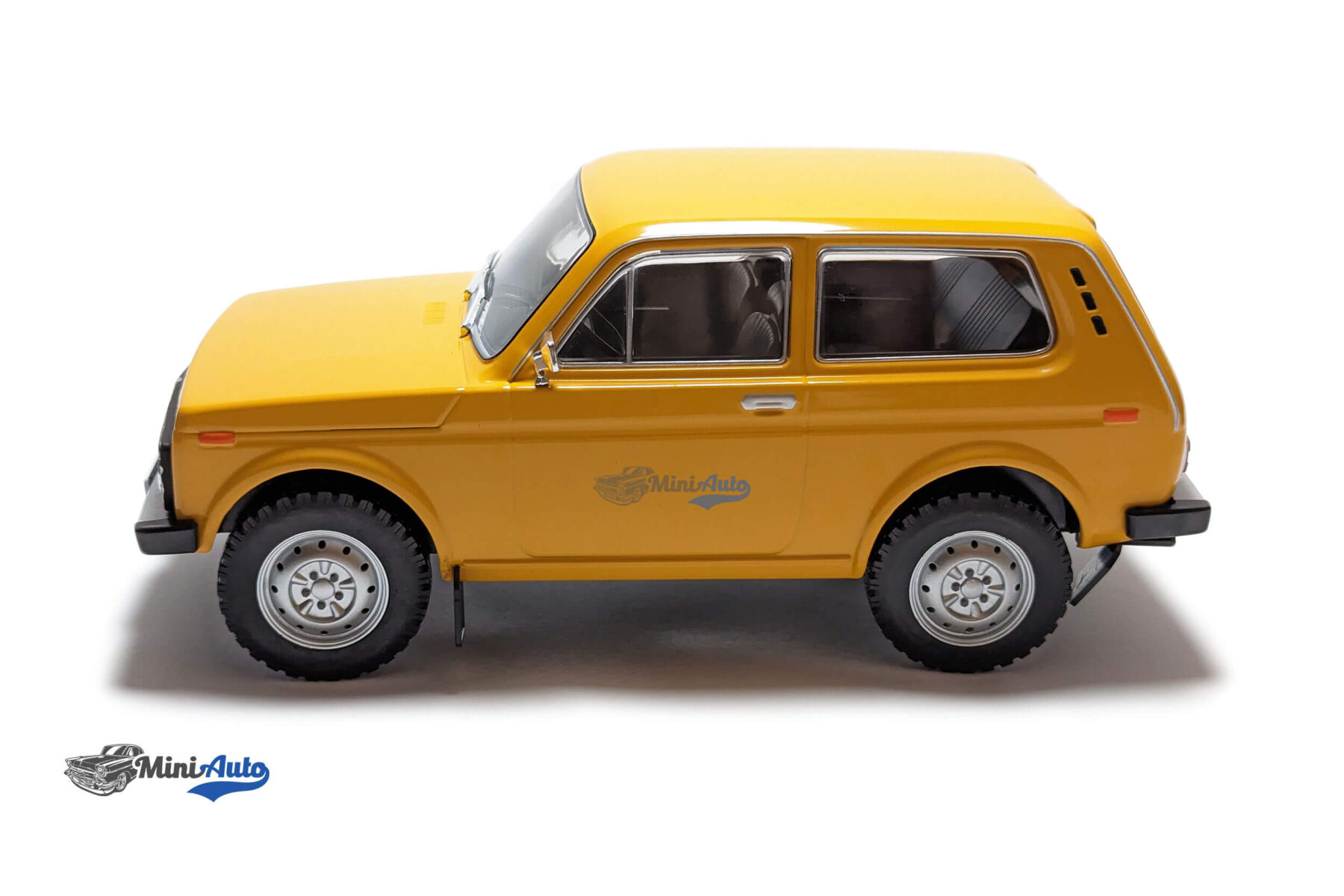 Lada Niva - 1976 - Yellow - Image 5
