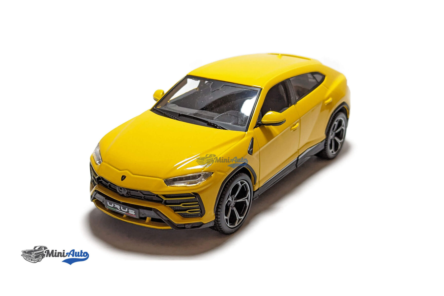 Lamborghini Urus - 2018 - Yellow - Image 3