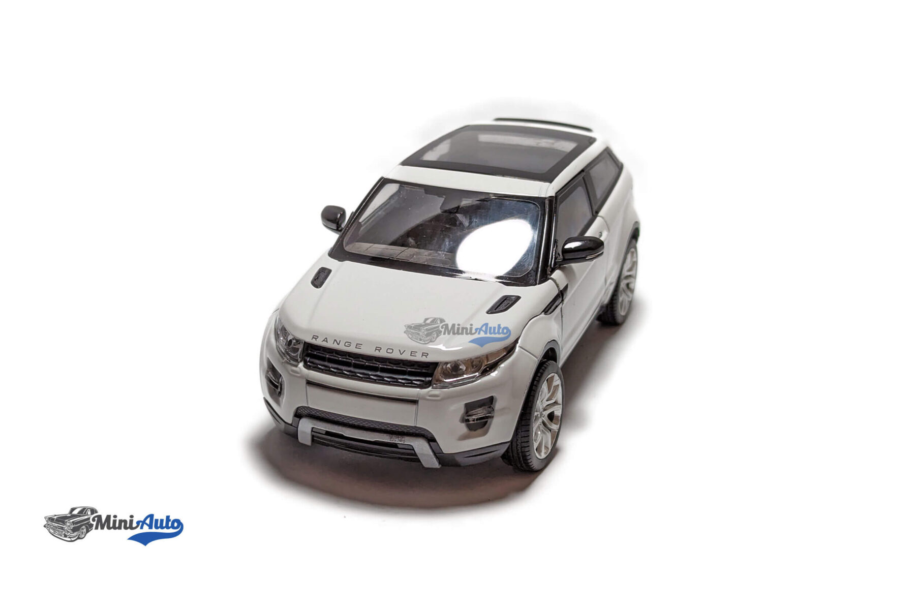 Land Rover Range Rover Evoque - 2011 - White - Image 3