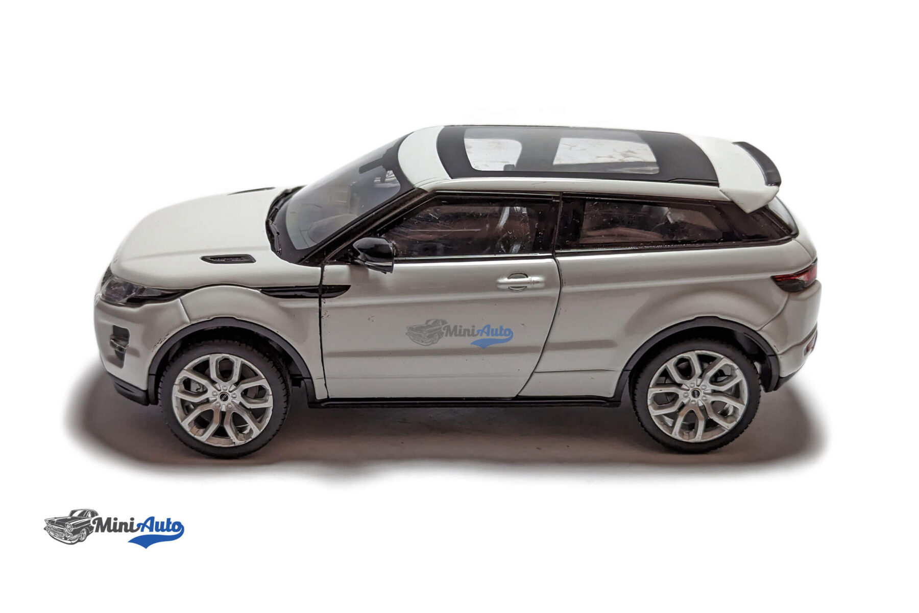 Land Rover Range Rover Evoque - 2011 - White - Image 7