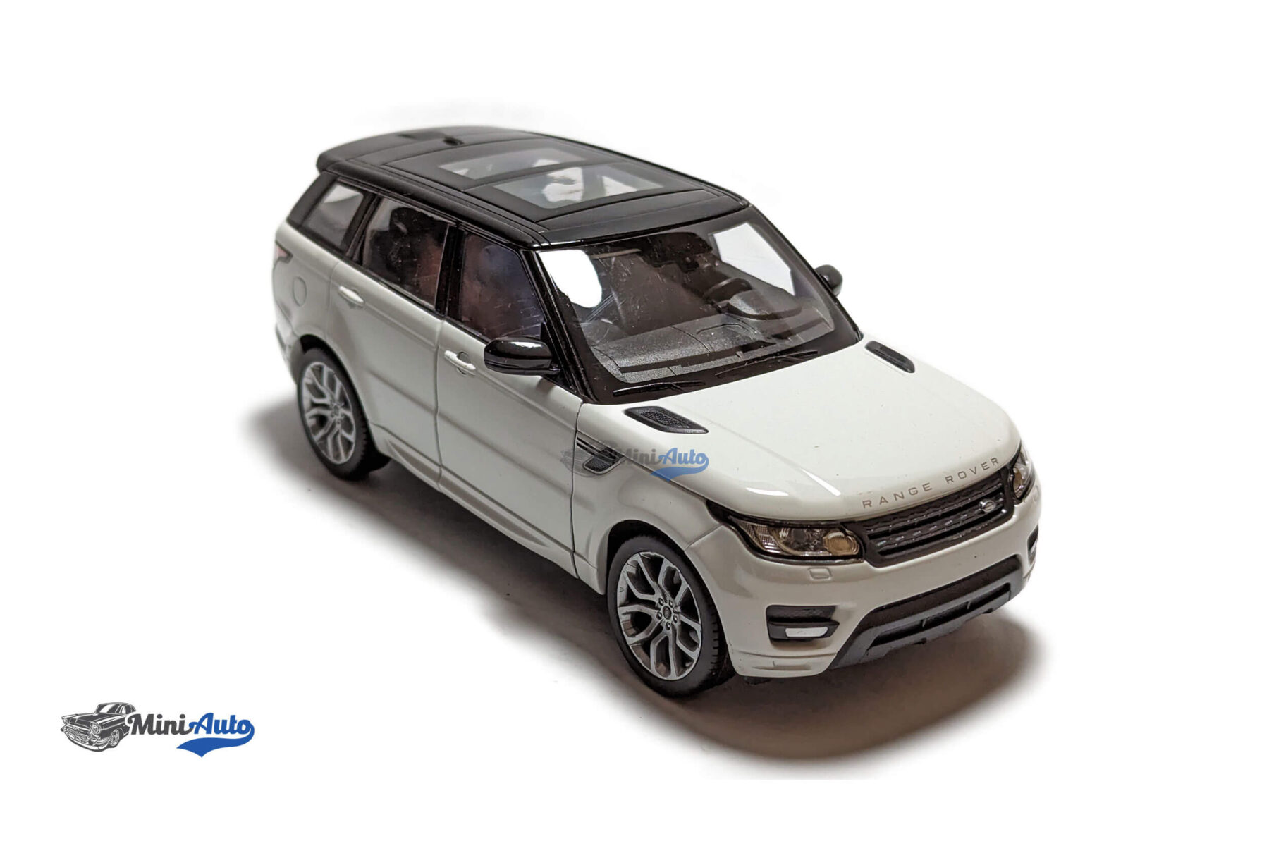 Land Rover Range Rover Sport - 2013 - White - Image 4