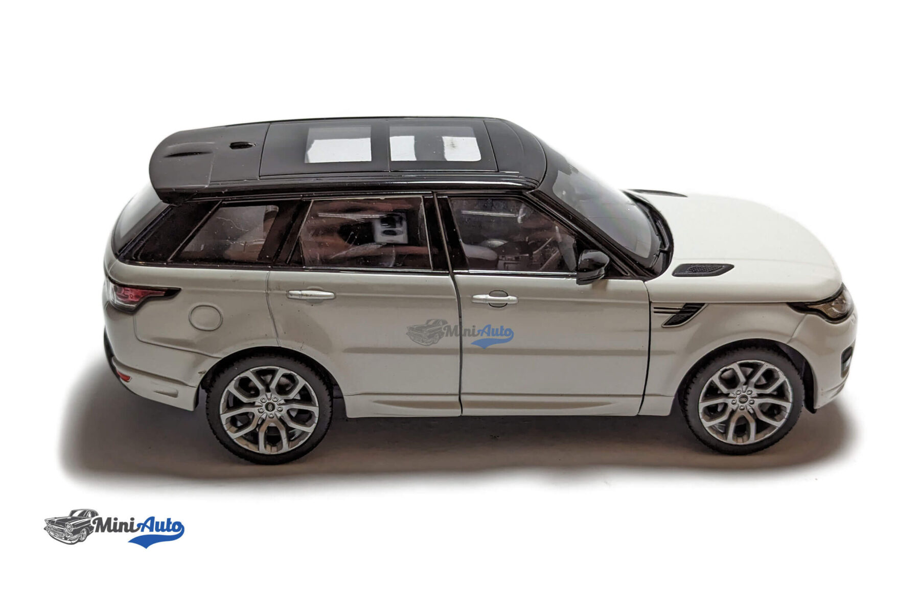 Land Rover Range Rover Sport - 2013 - White - Image 7