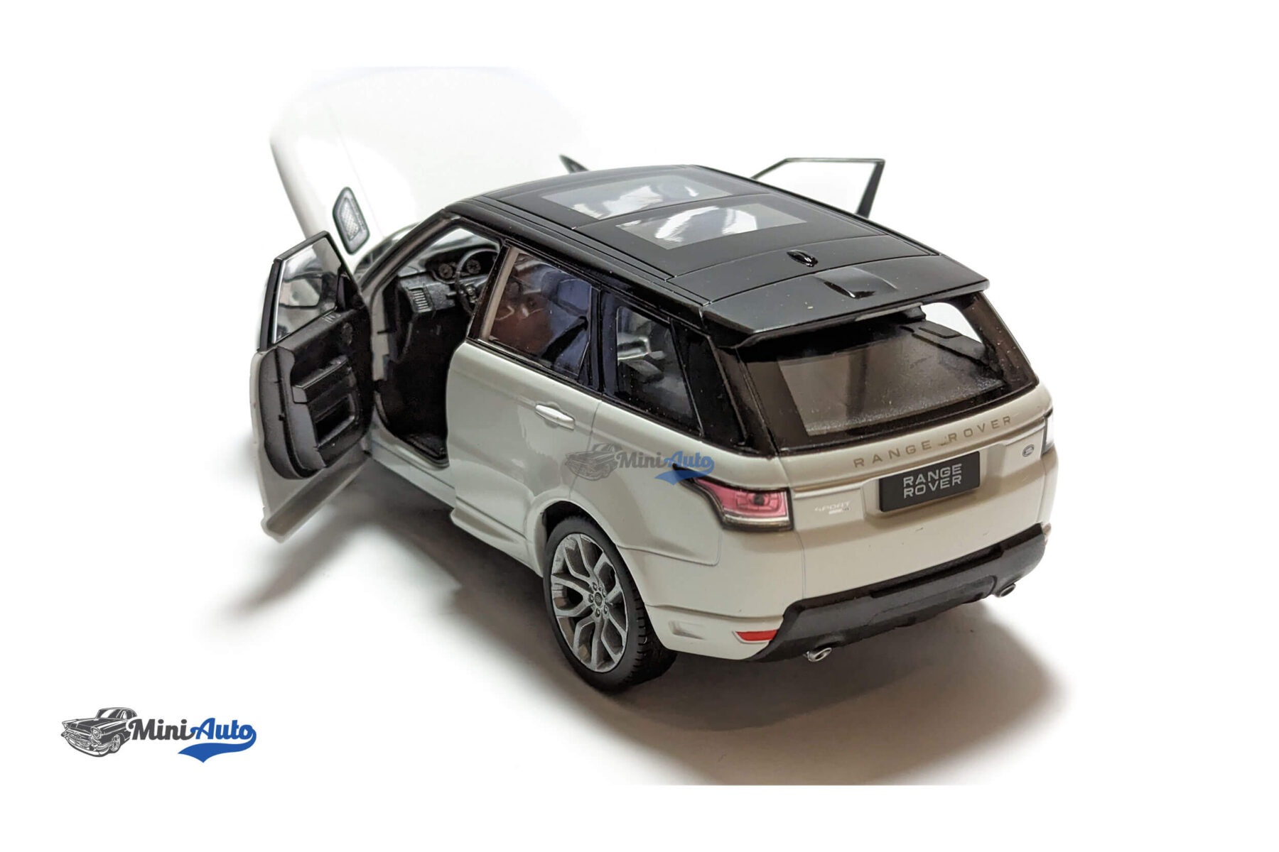 Land Rover Range Rover Sport - 2013 - White - Image 9