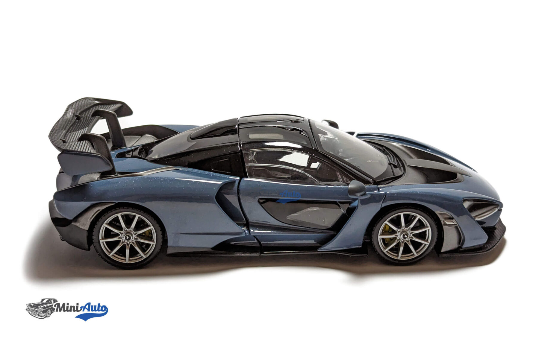 McLaren Senna - 2019 - Blue/Black - Image 8