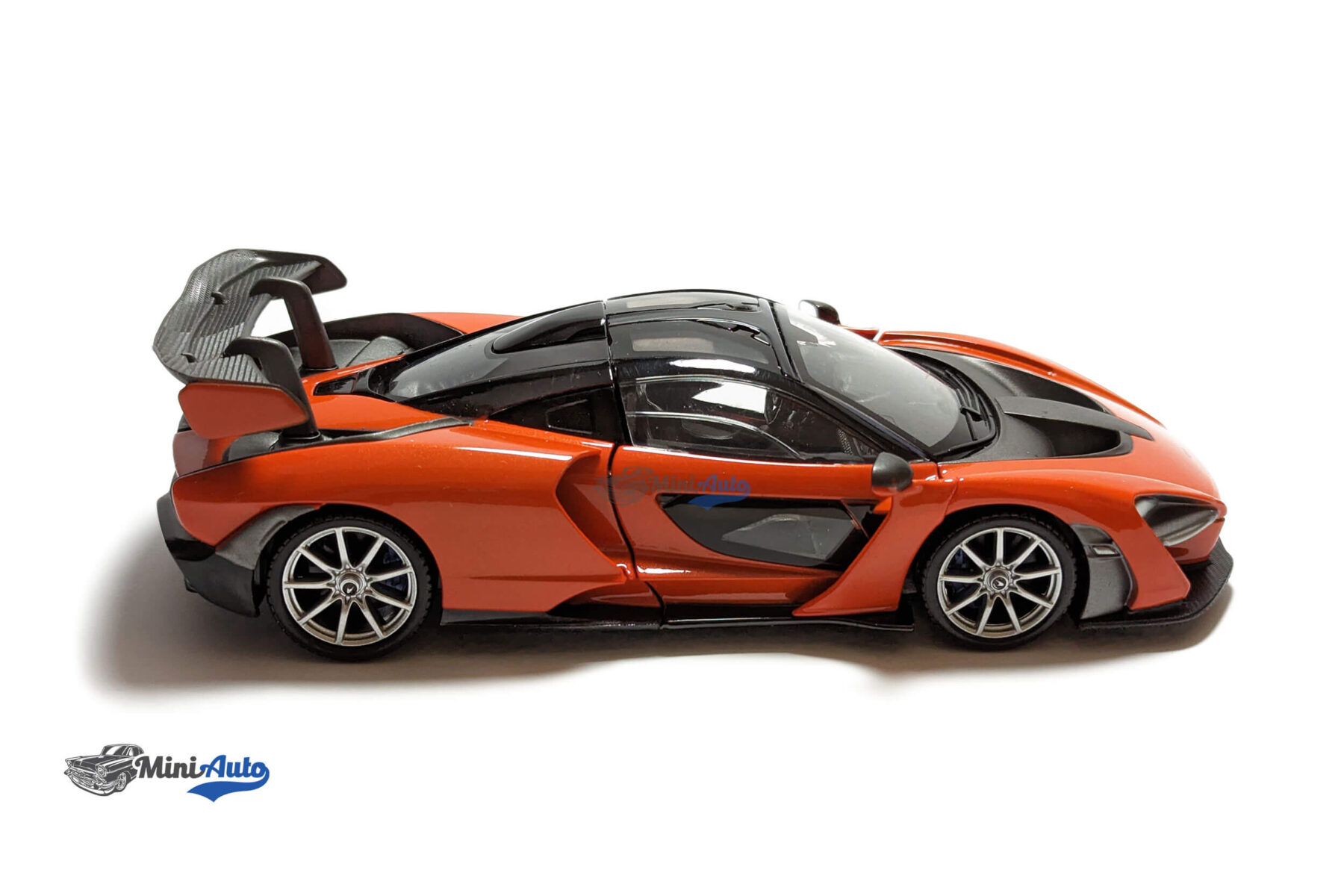 McLaren Senna - 2019 - Orange/Black - Image 6