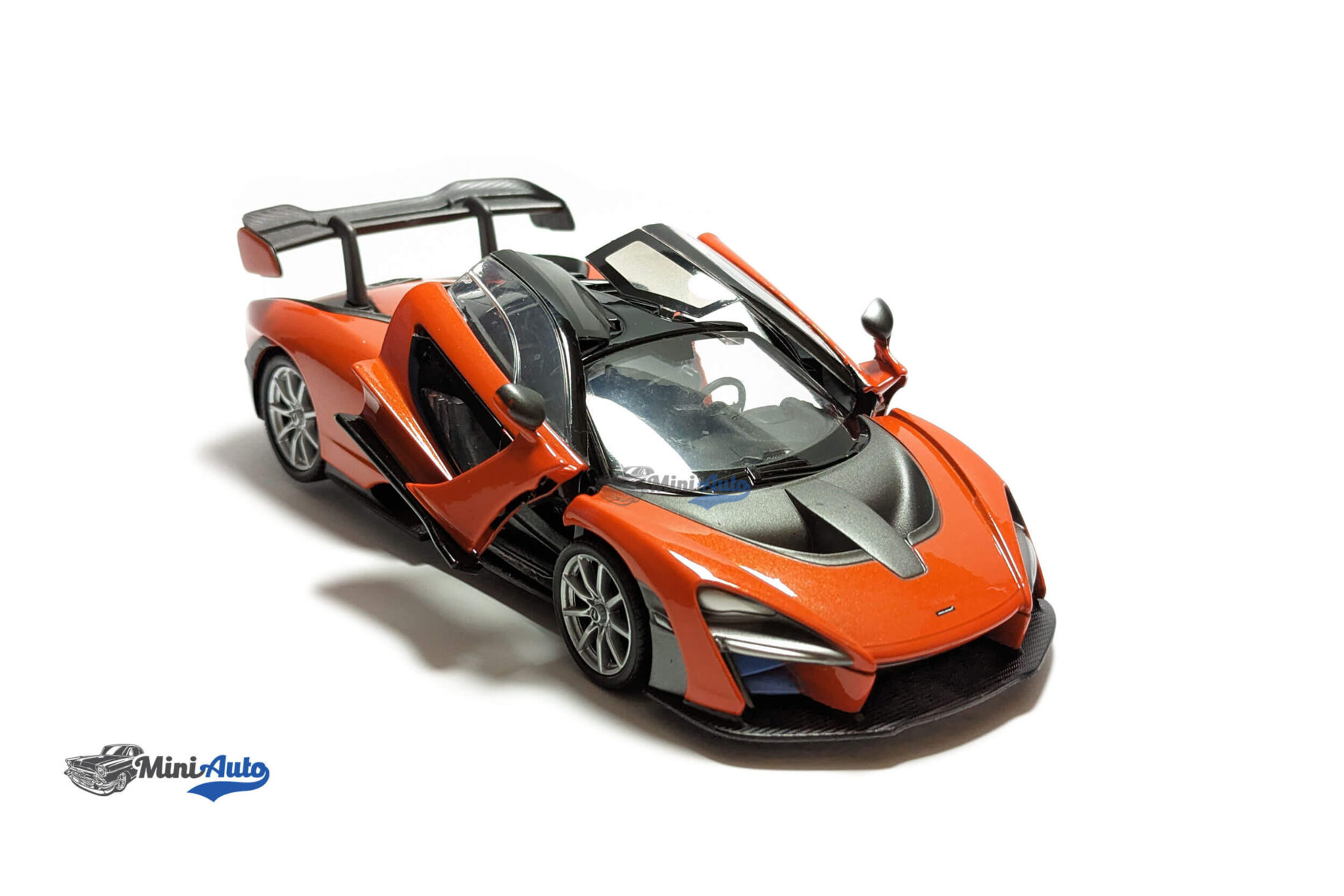 McLaren Senna - 2019 - Orange/Black - Image 5