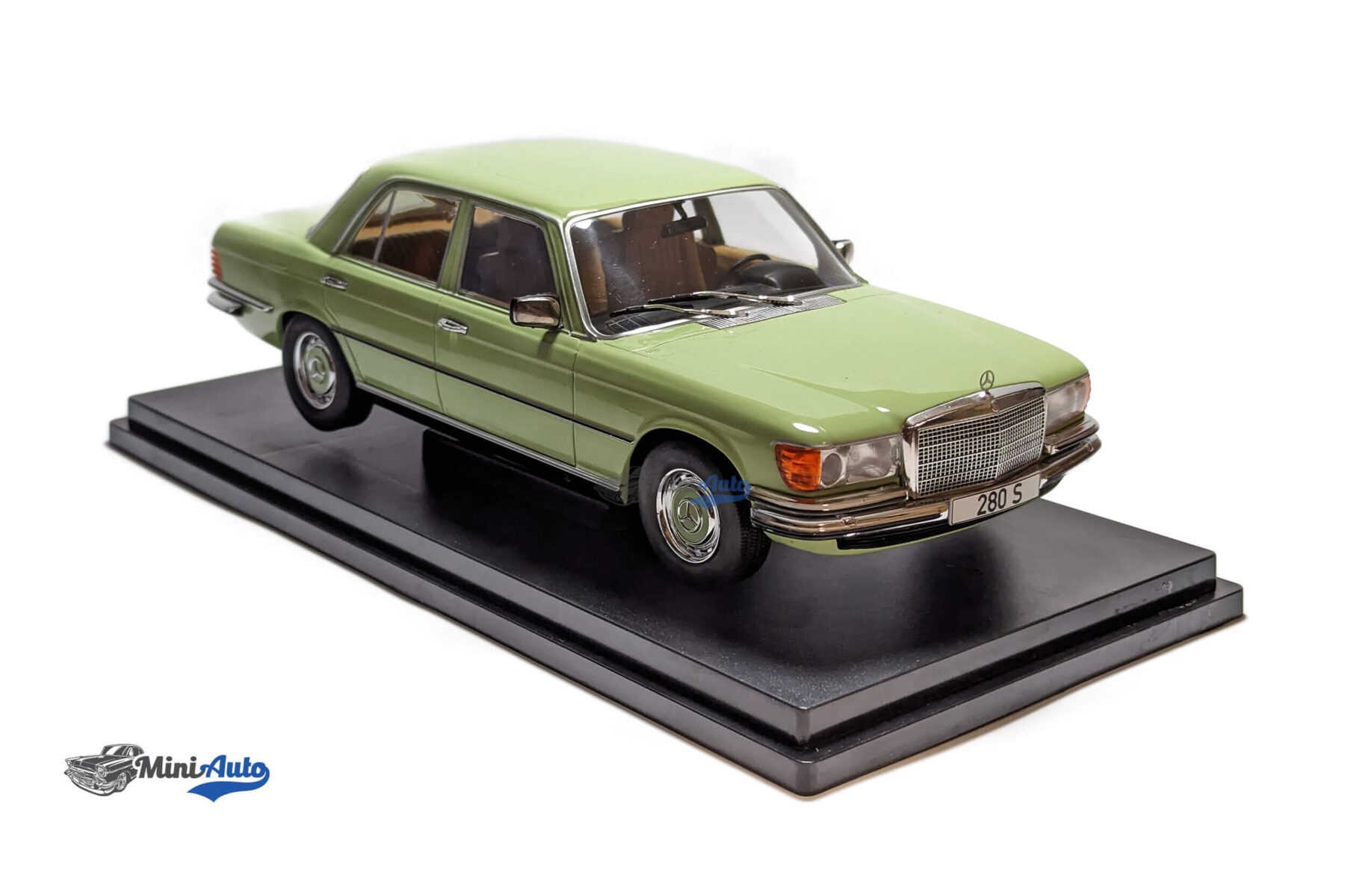Mercedes-Benz 280 S (W116) - 1965 - Light Green - Image 4