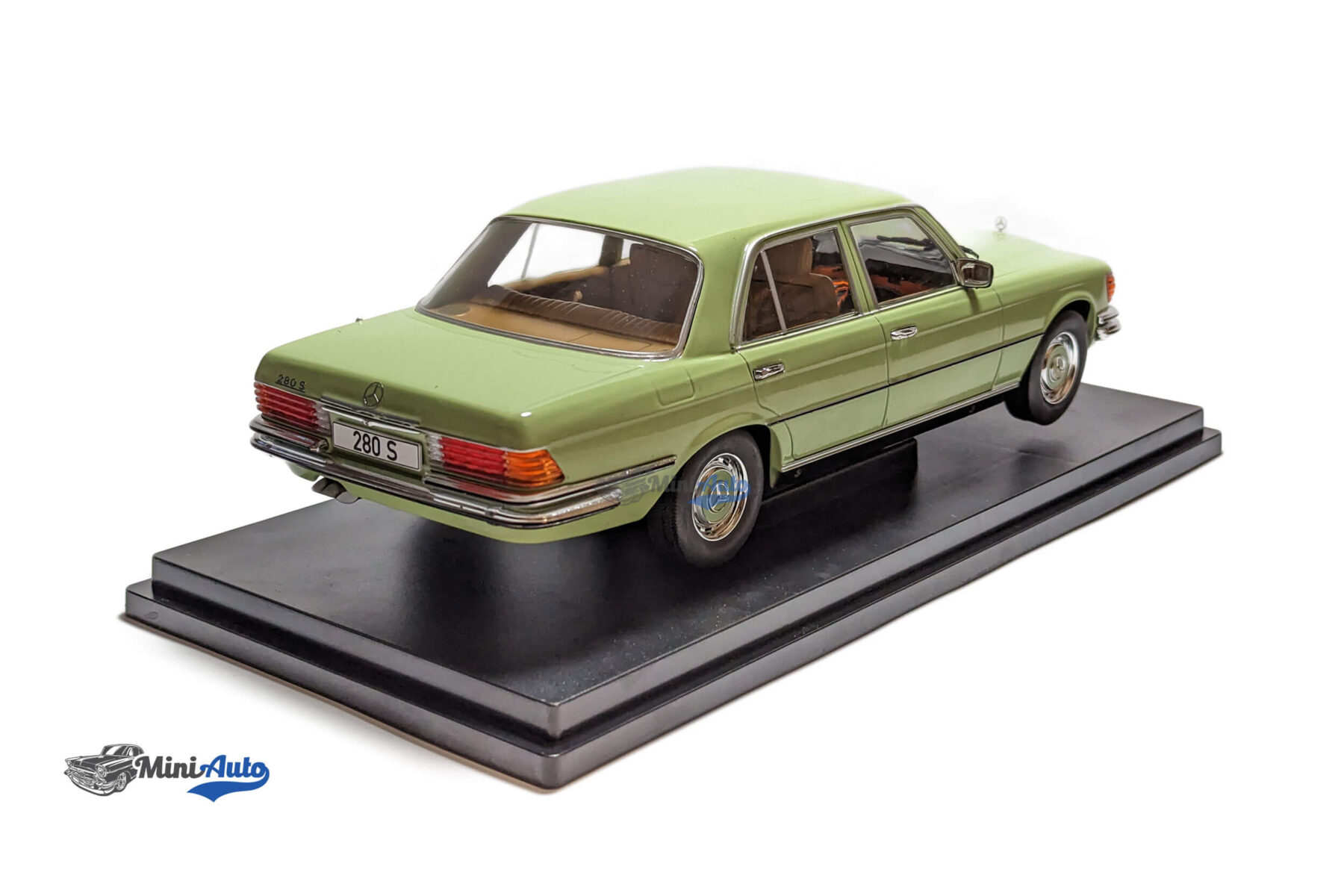 Mercedes-Benz 280 S (W116) - 1965 - Light Green - Image 5