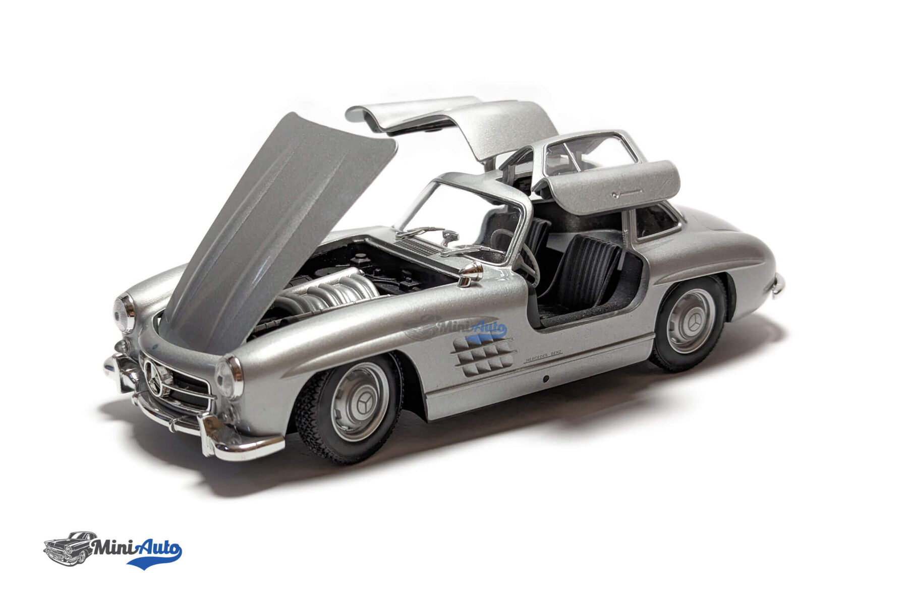 Mercedes-Benz 300 SL Coupe - 1954 - Silver - Image 2