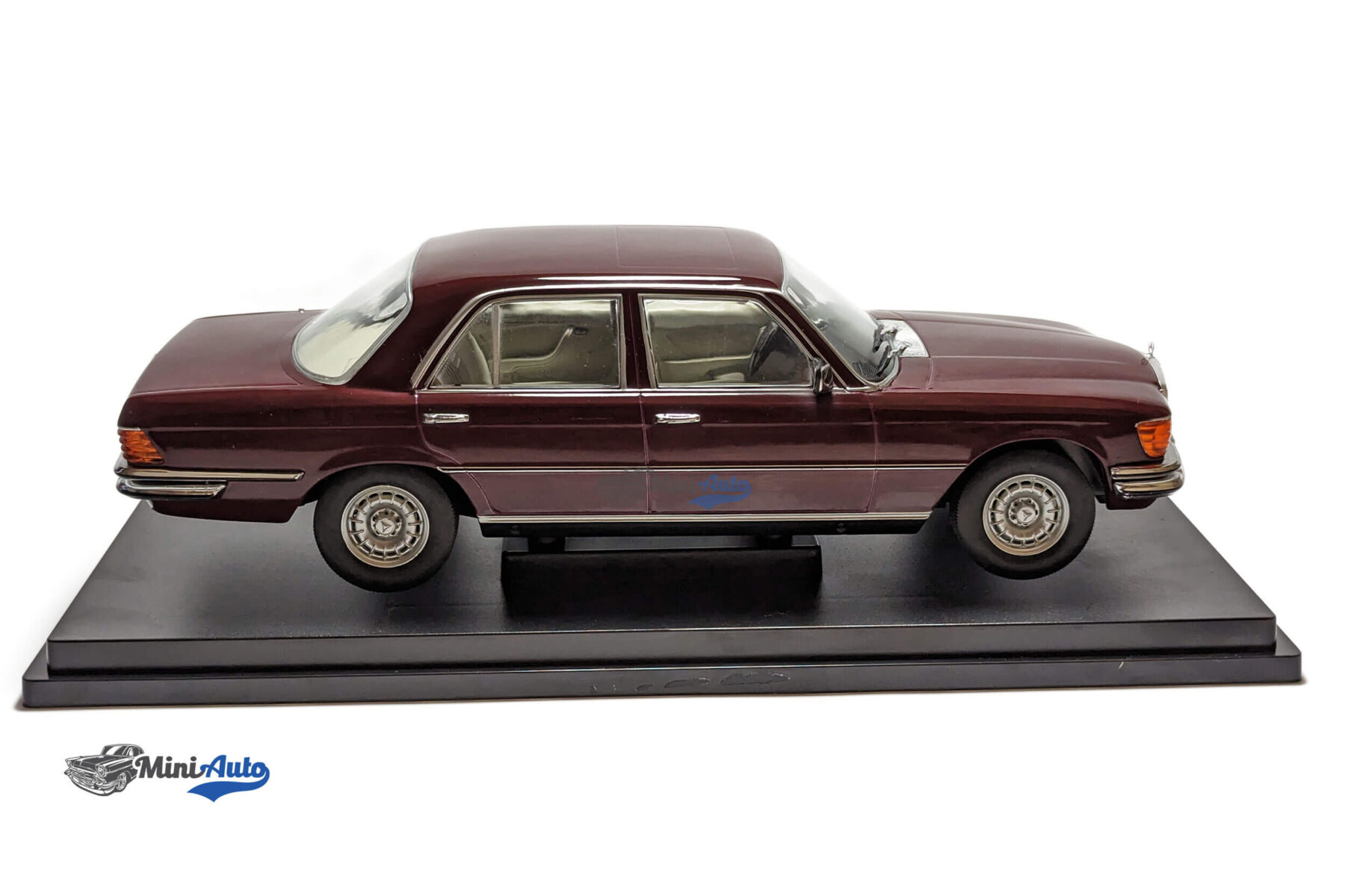 Mercedes-Benz-350-SE-(W116)---1972---Dark-Red_2 Mercedes-Benz 350 SE (W116) - 1972 - Dark Red - Image 7
