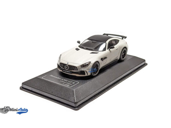 Mercedes-Benz AMG GT R Coupe Plain Body - 2018 - White