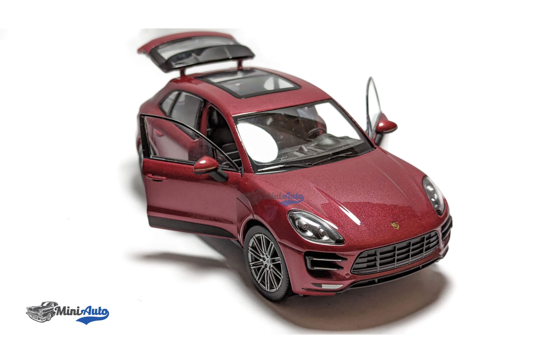 Porsche Macan Turbo - 2016 - Red - Image 3