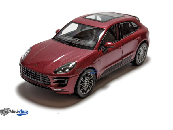 Porsche Macan Turbo - 2016 - Red
