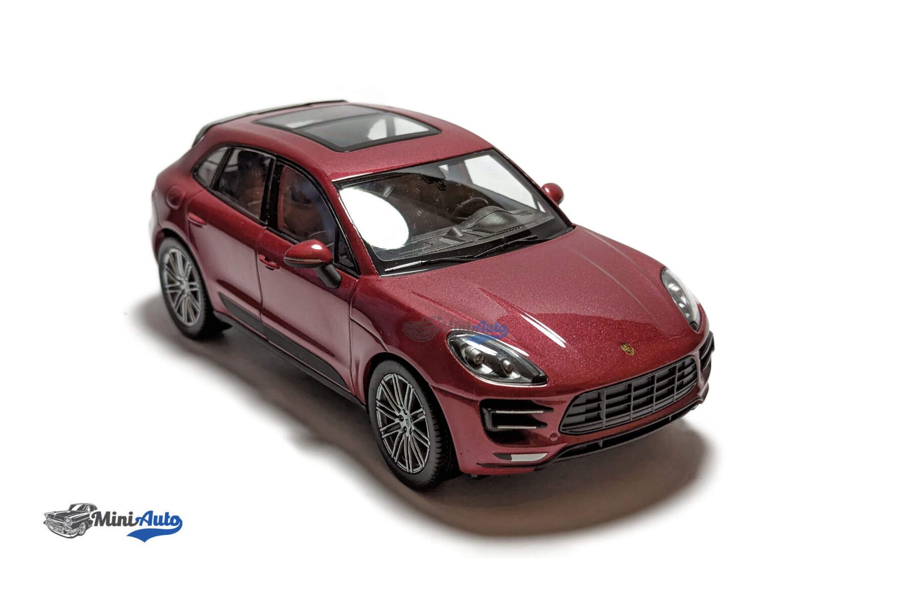 Porsche Macan Turbo - 2016 - Red - Image 9