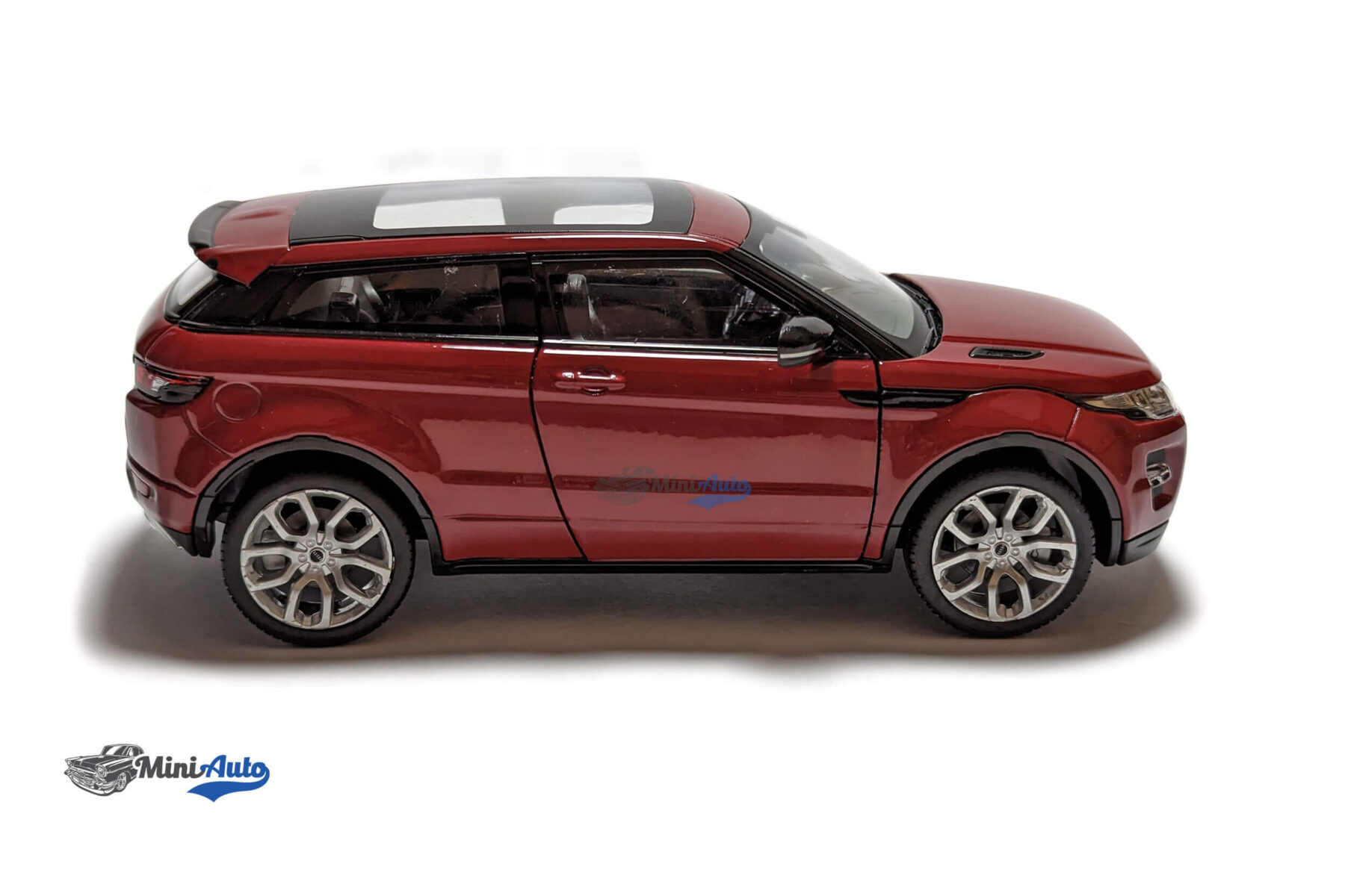 Land Rover Range Rover Evoque - 2011 - Red - Image 11