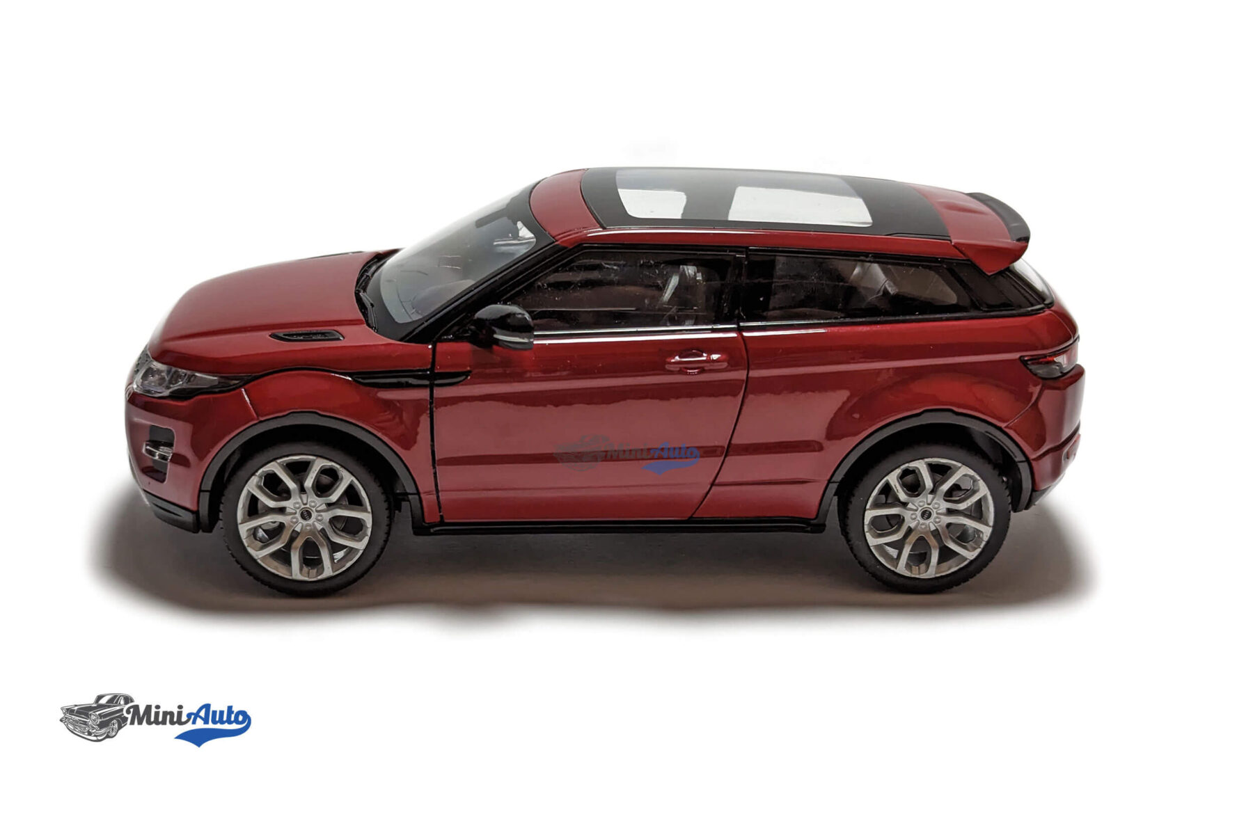Land Rover Range Rover Evoque - 2011 - Red - Image 10