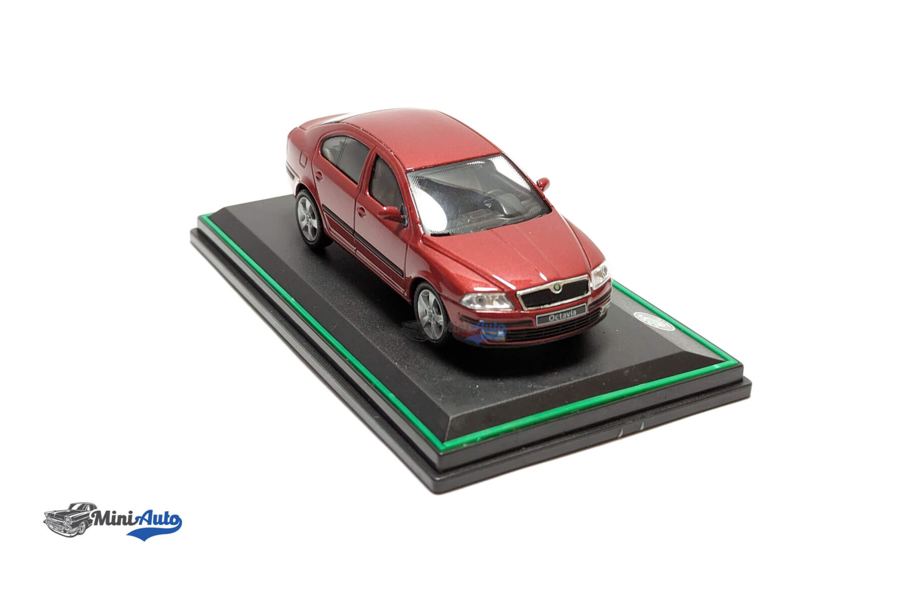 Skoda Octavia - 2004 - Red - Image 4