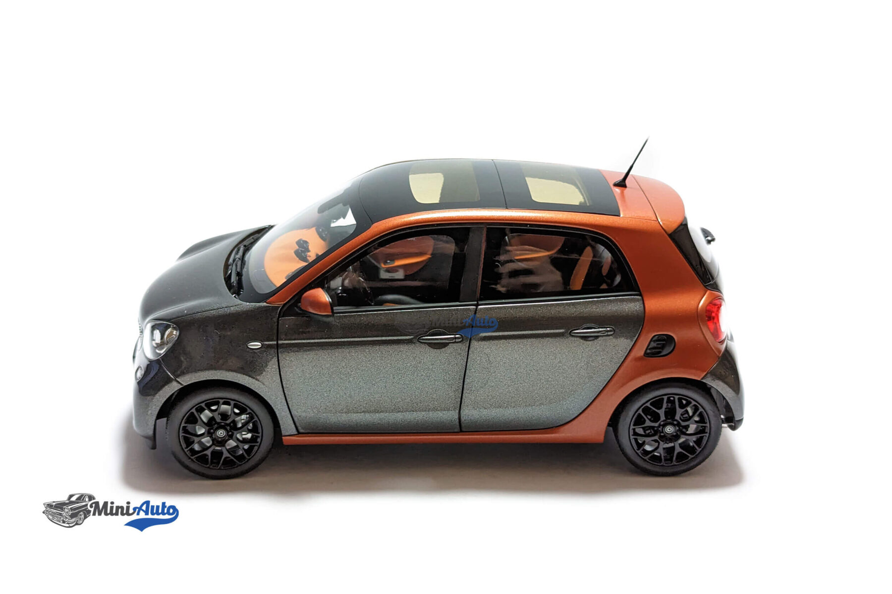 Smart Forfour - 2015 - Silver/Orange - Image 6