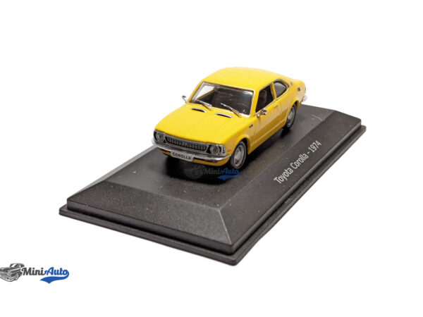 Toyota Corolla - 1974 - Yellow
