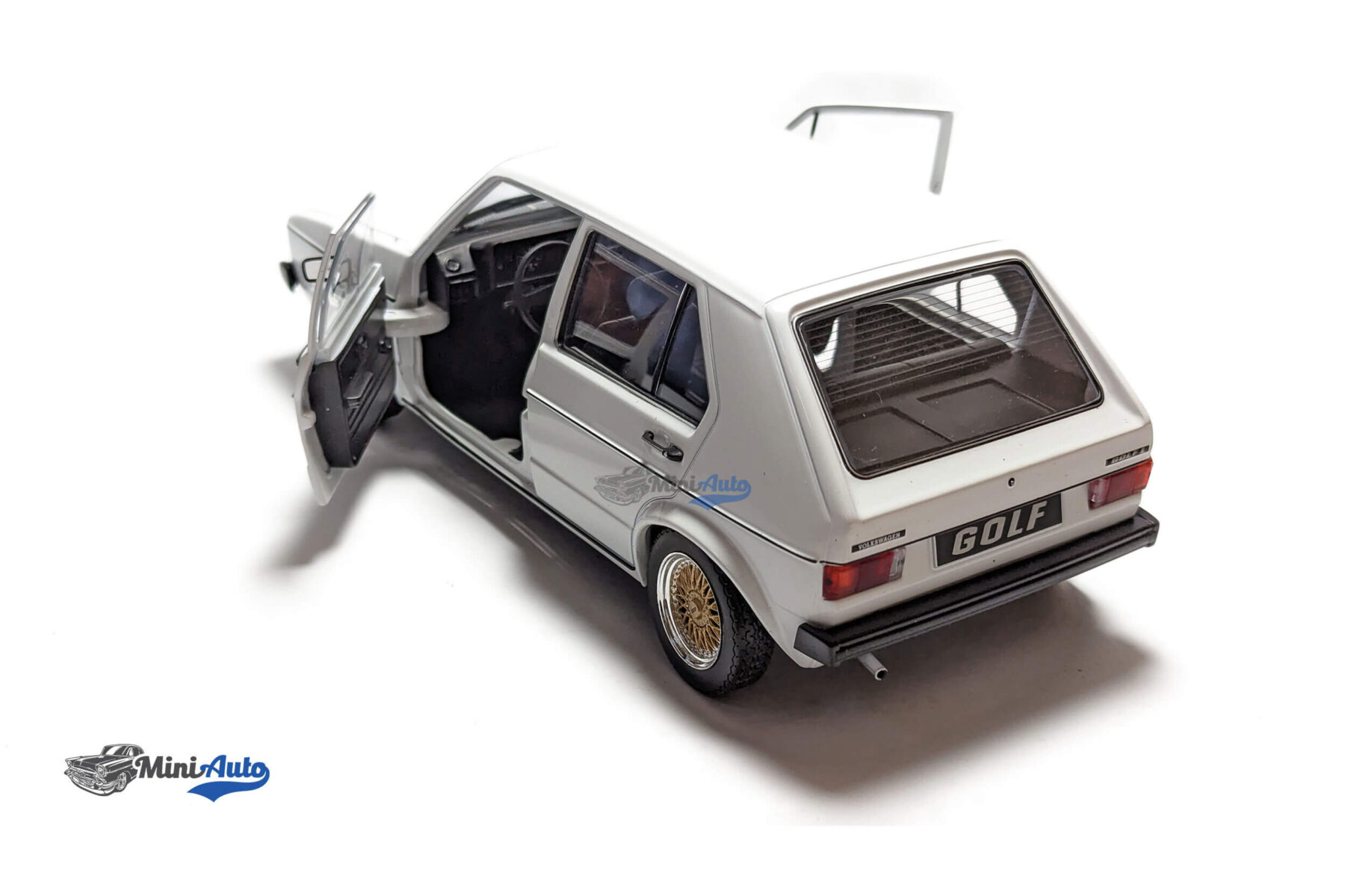 Volkswagen Golf I - 1983 - White - Image 3