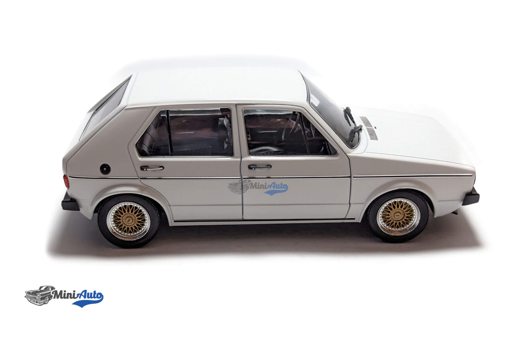 Volkswagen Golf I - 1983 - White - Image 9