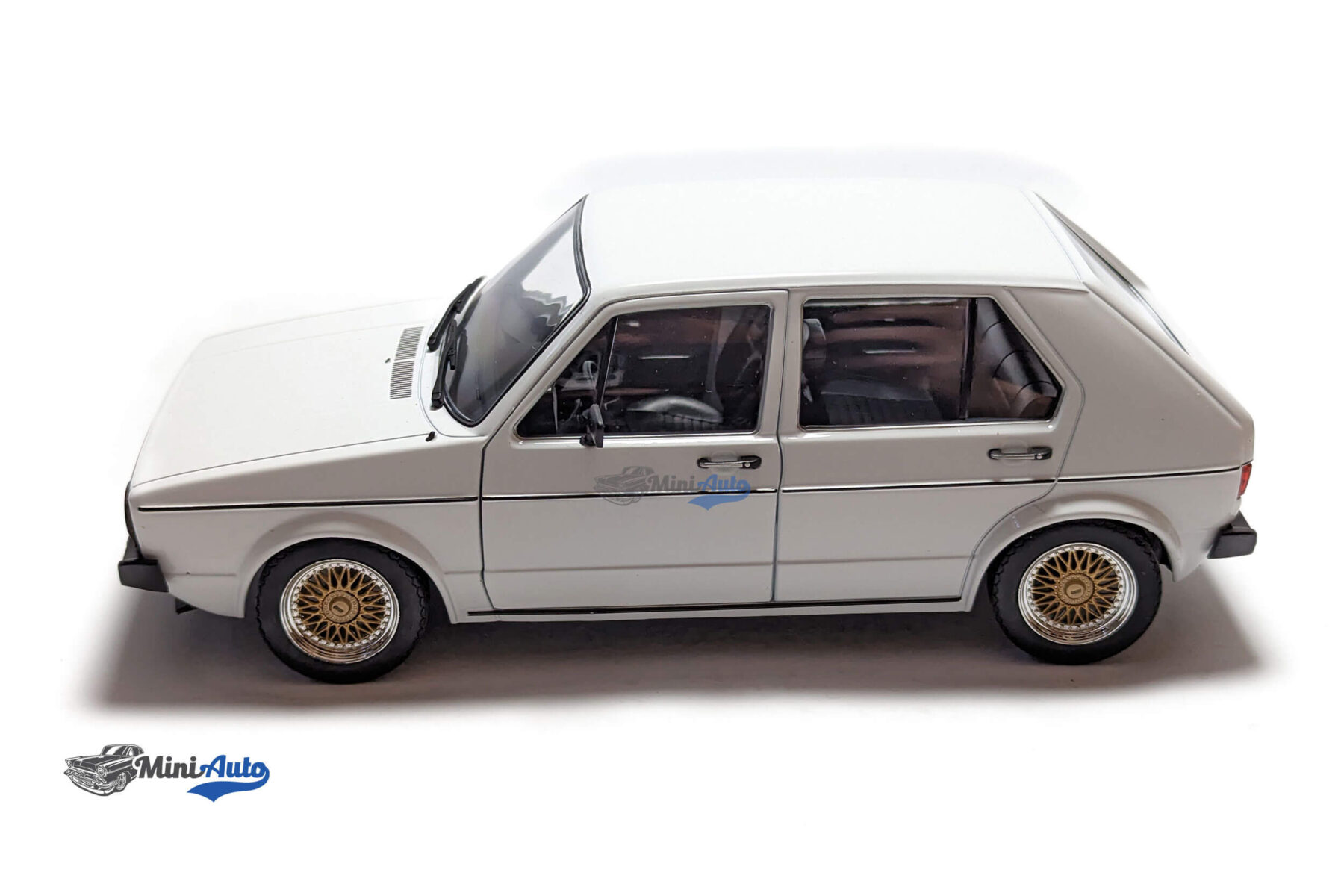 Volkswagen Golf I - 1983 - White - Image 8