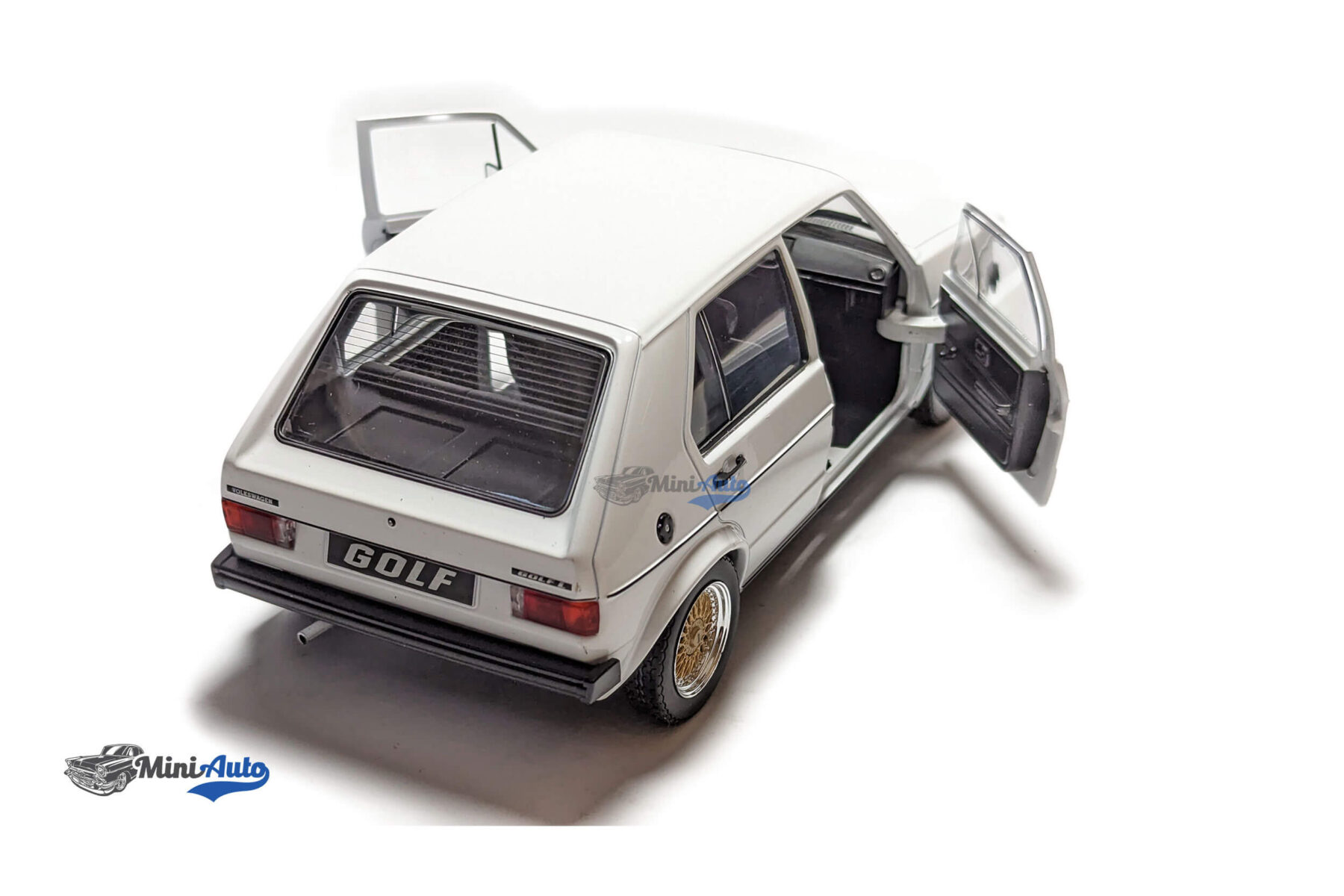 Volkswagen Golf I - 1983 - White - Image 4