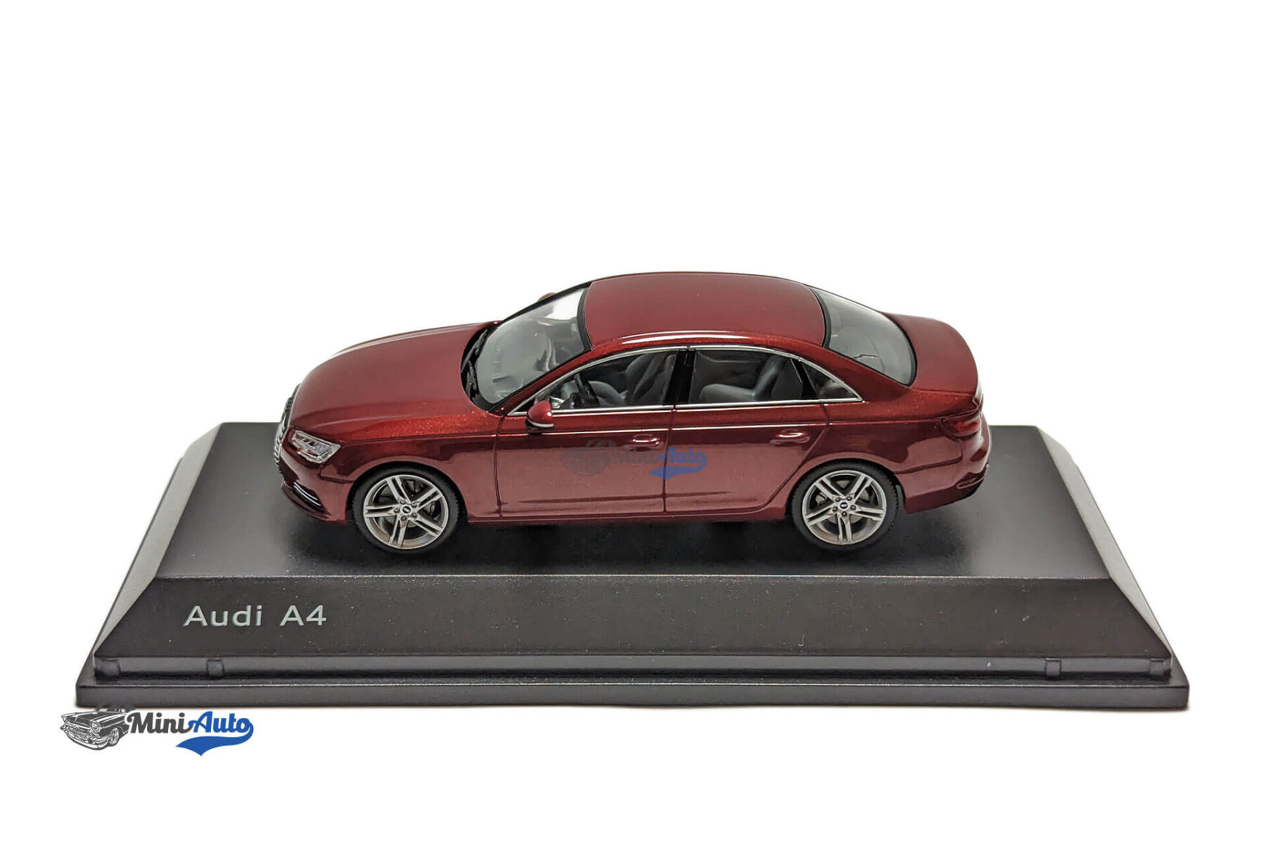 Audi A4 Matador - 2015 - Red - Image 2