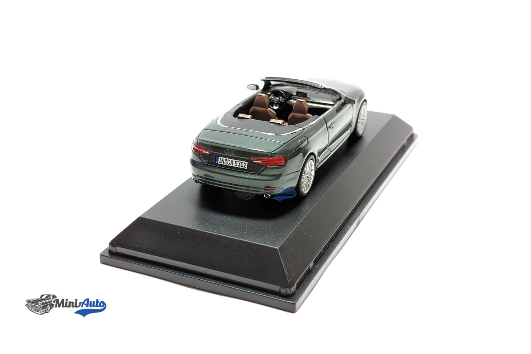 Audi A5 Cabriolet - 2017 - Green - Image 4