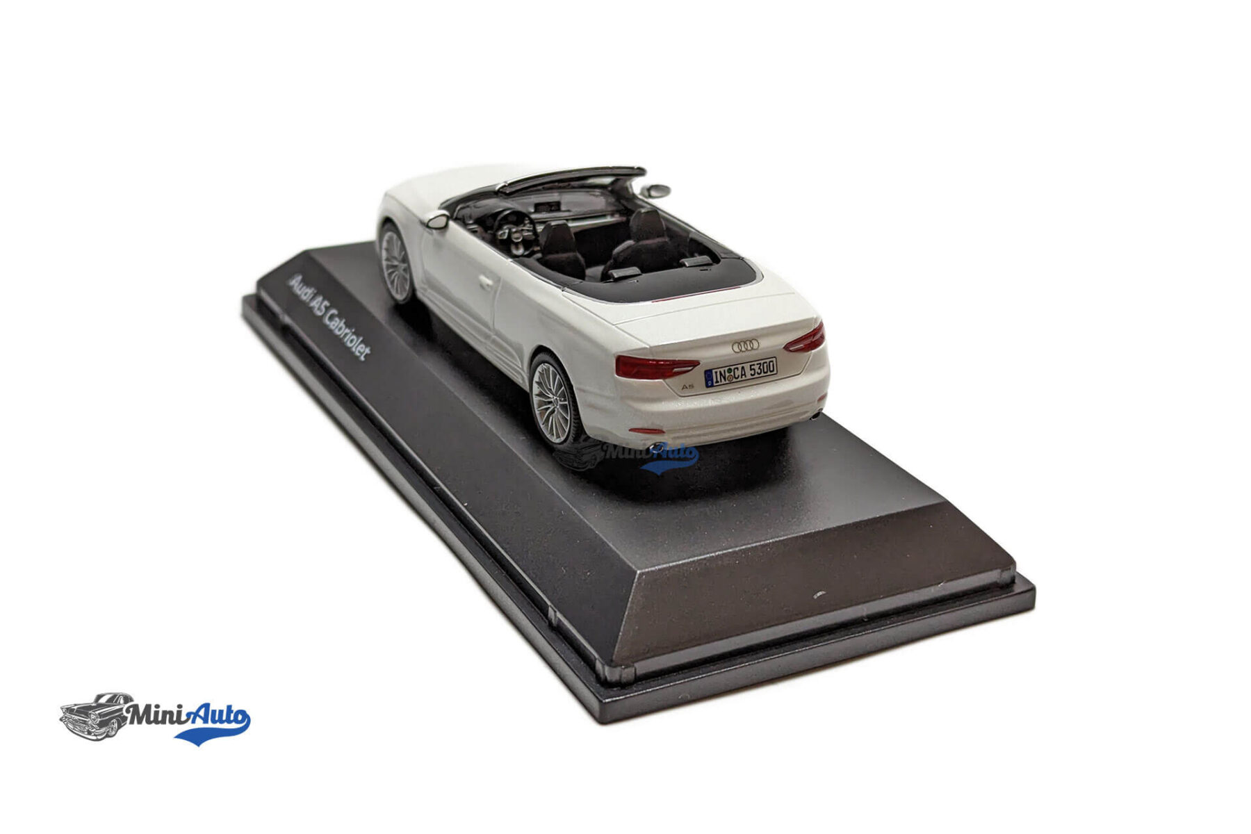 Audi-A5-Cabriolet---2017---White_5 Audi A5 Cabriolet - 2017 - White - Image 6