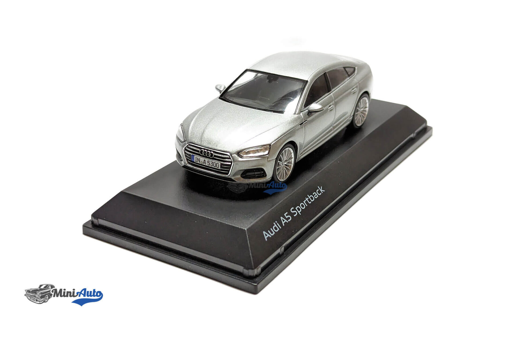 Audi A5 Sportback - 2017 - Silver - Image 1