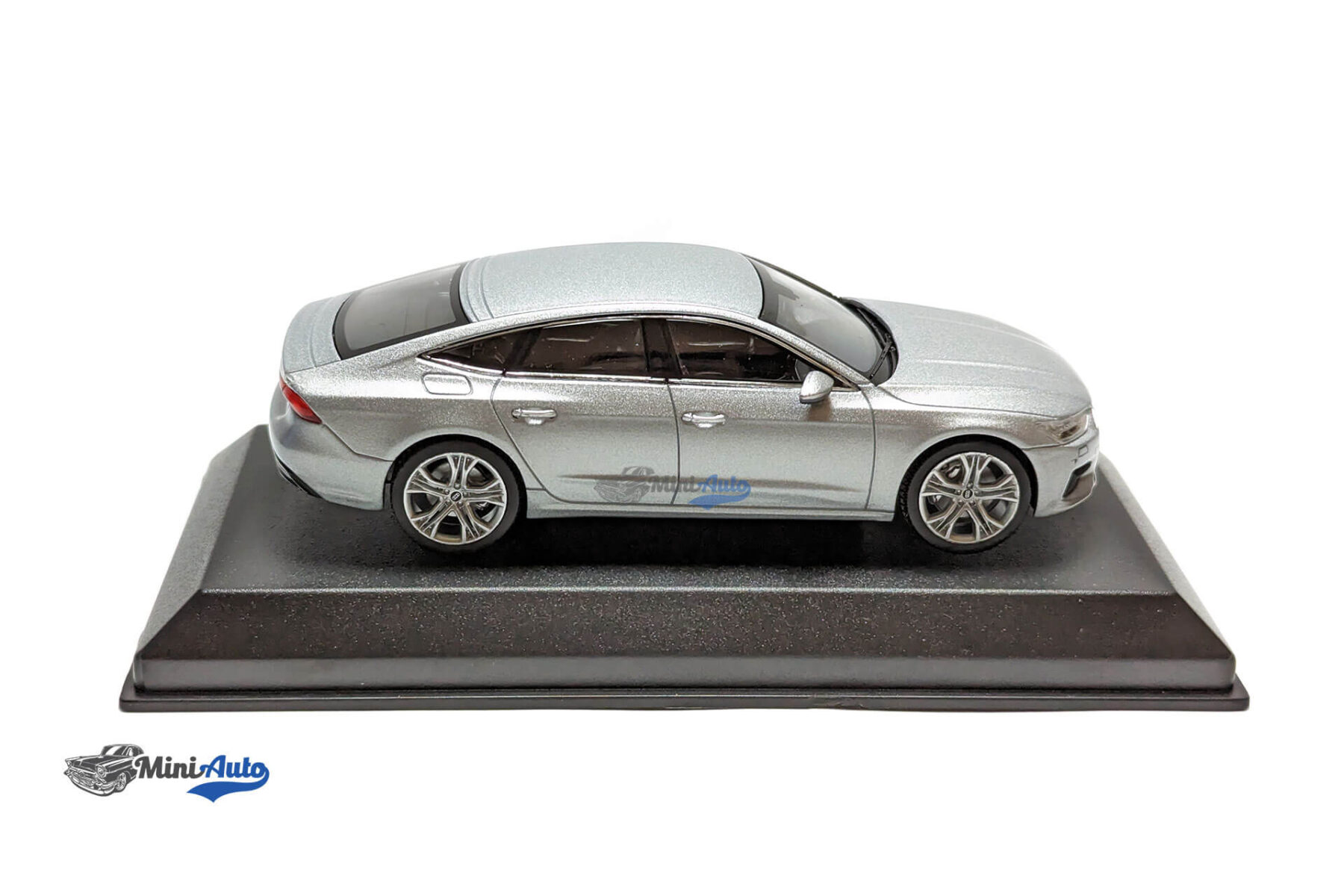 Audi A7 Sportback - 2019 - Silver - Image 7