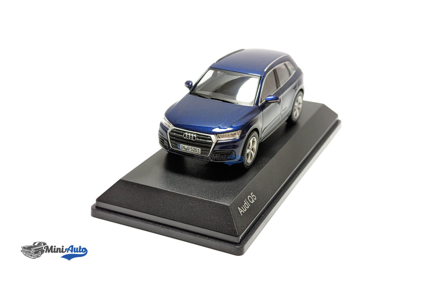 Audi Q5 ibis - 2017 - Blue - Image 3