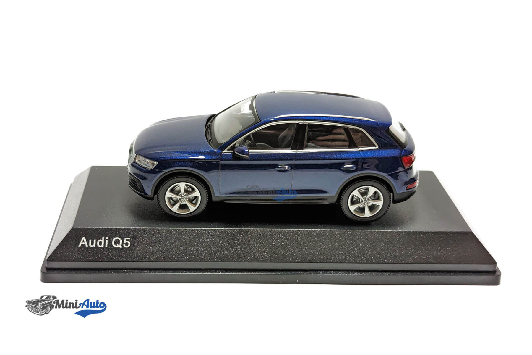 Audi Q5 ibis - 2017 - Blue - Image 2