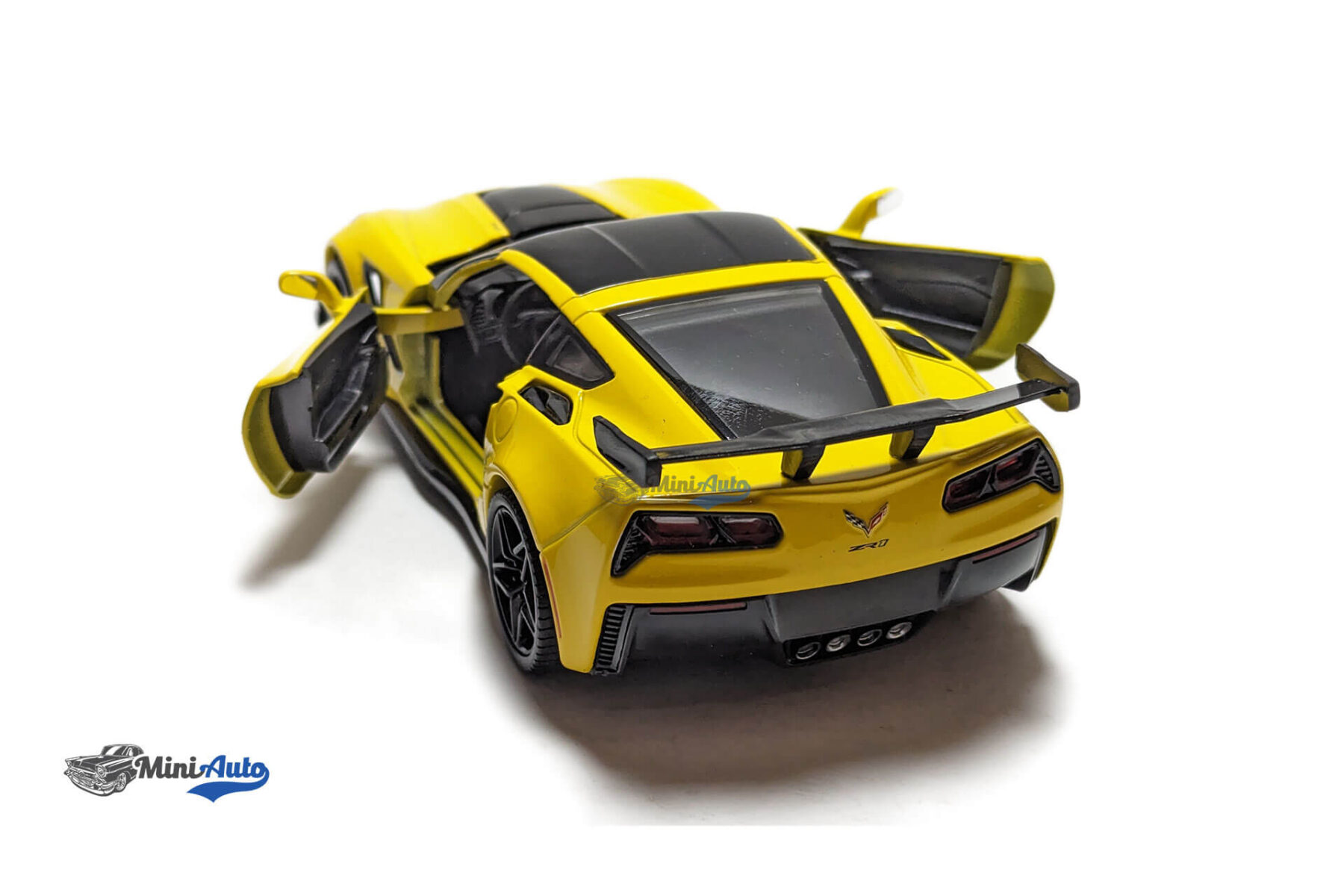 Chevrolet Corvette ZR1 - 2019 - Yellow - Image 4