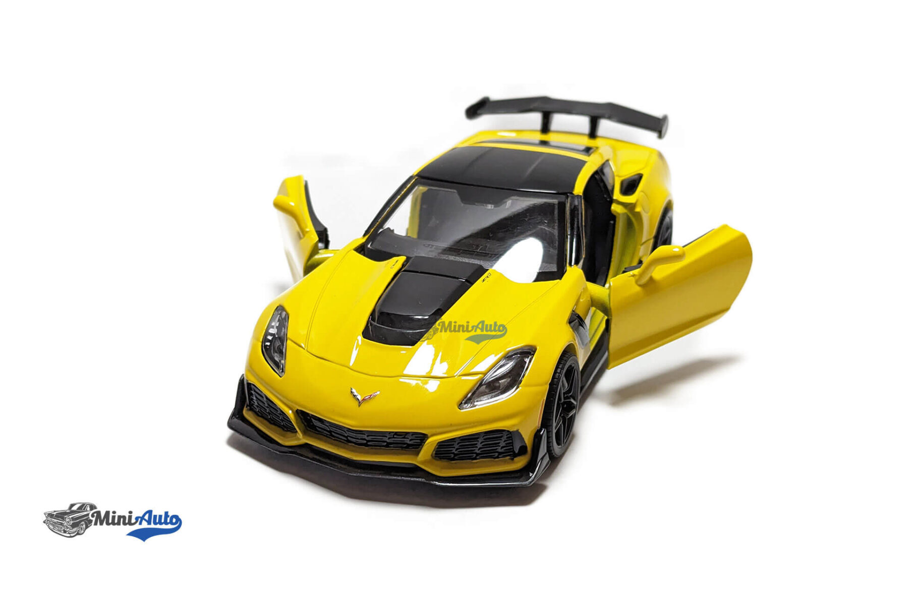 Chevrolet Corvette ZR1 - 2019 - Yellow - Image 2