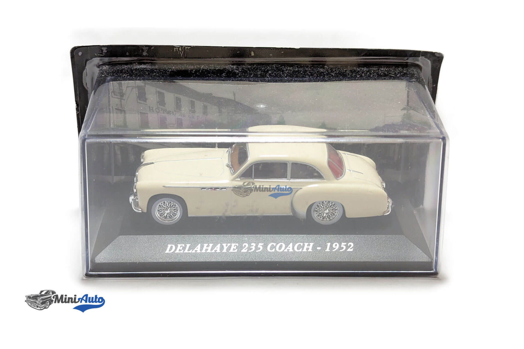 Delahaye 235 Coach - 1952 - Yellow - Image 8