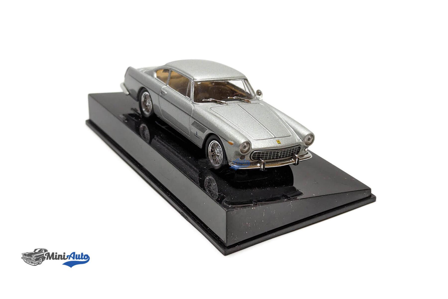 Ferrari-250-GTE-2+2---1960---Silver_2 Ferrari 250 GTE 2+2 - 1960 - Silver - Image 4