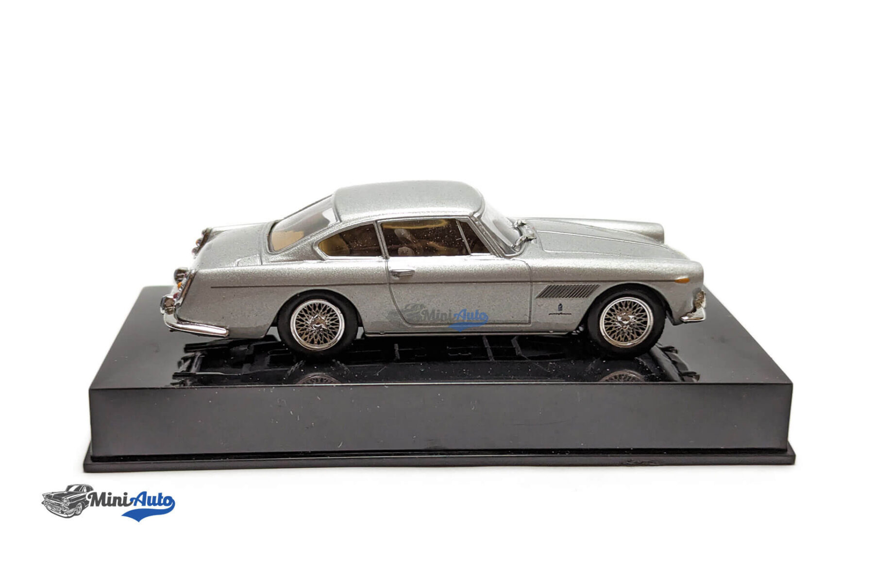 Ferrari-250-GTE-2+2---1960---Silver_3 Ferrari 250 GTE 2+2 - 1960 - Silver - Image 5