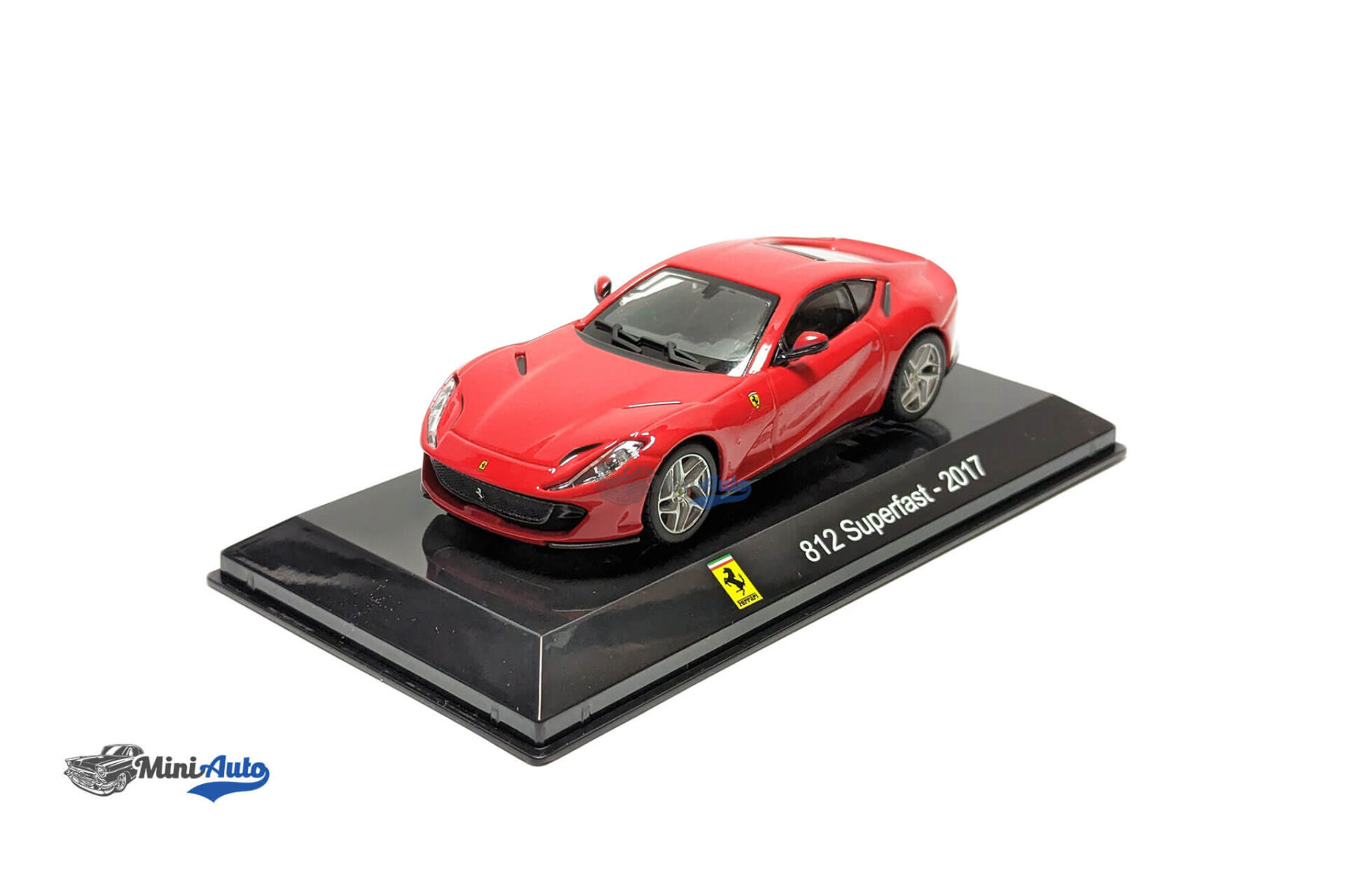 Ferrari 812 Superfast - 2017 - Red - Image 3